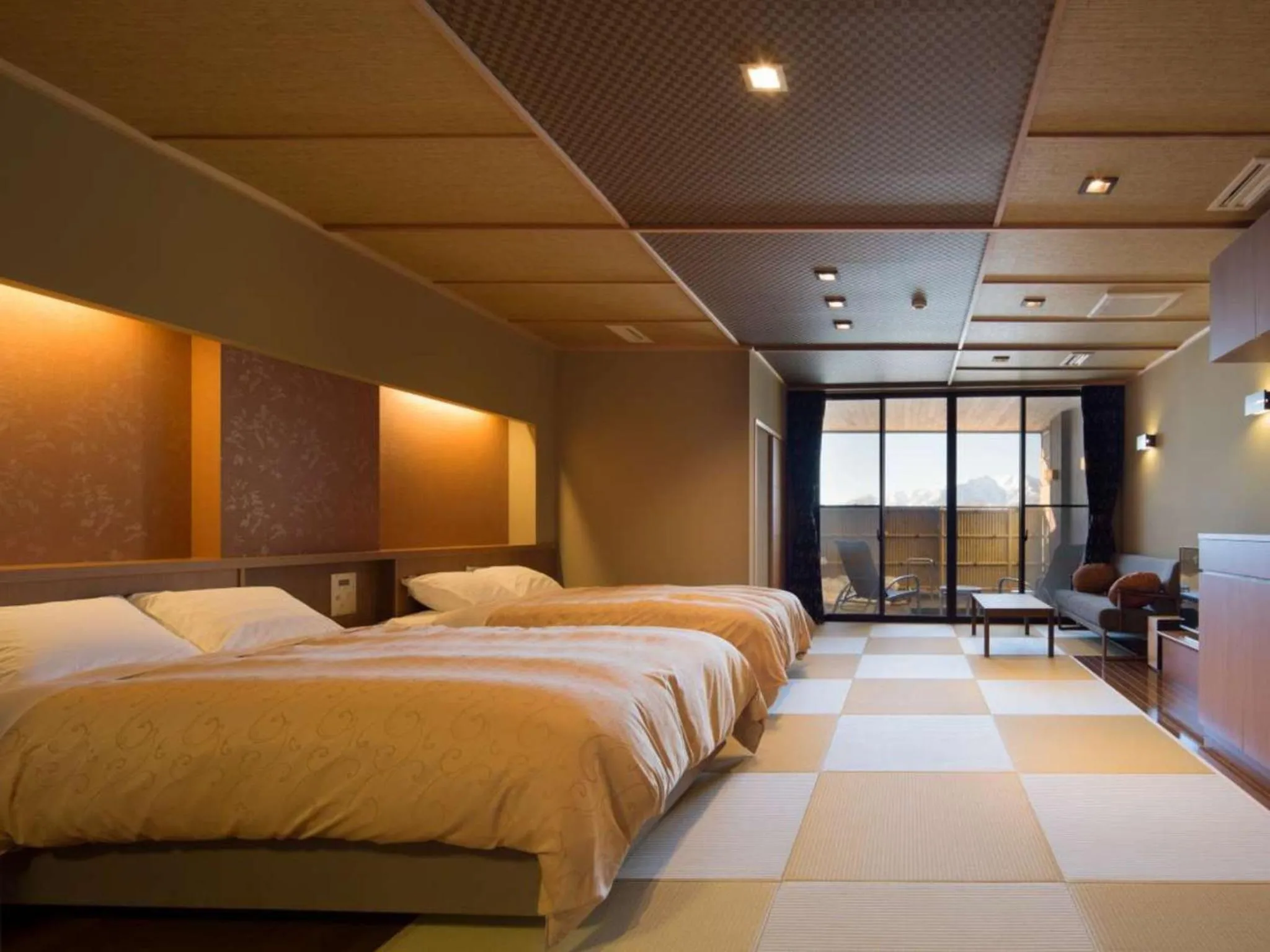 Photo of the whole room, Bed in Manten no Yado