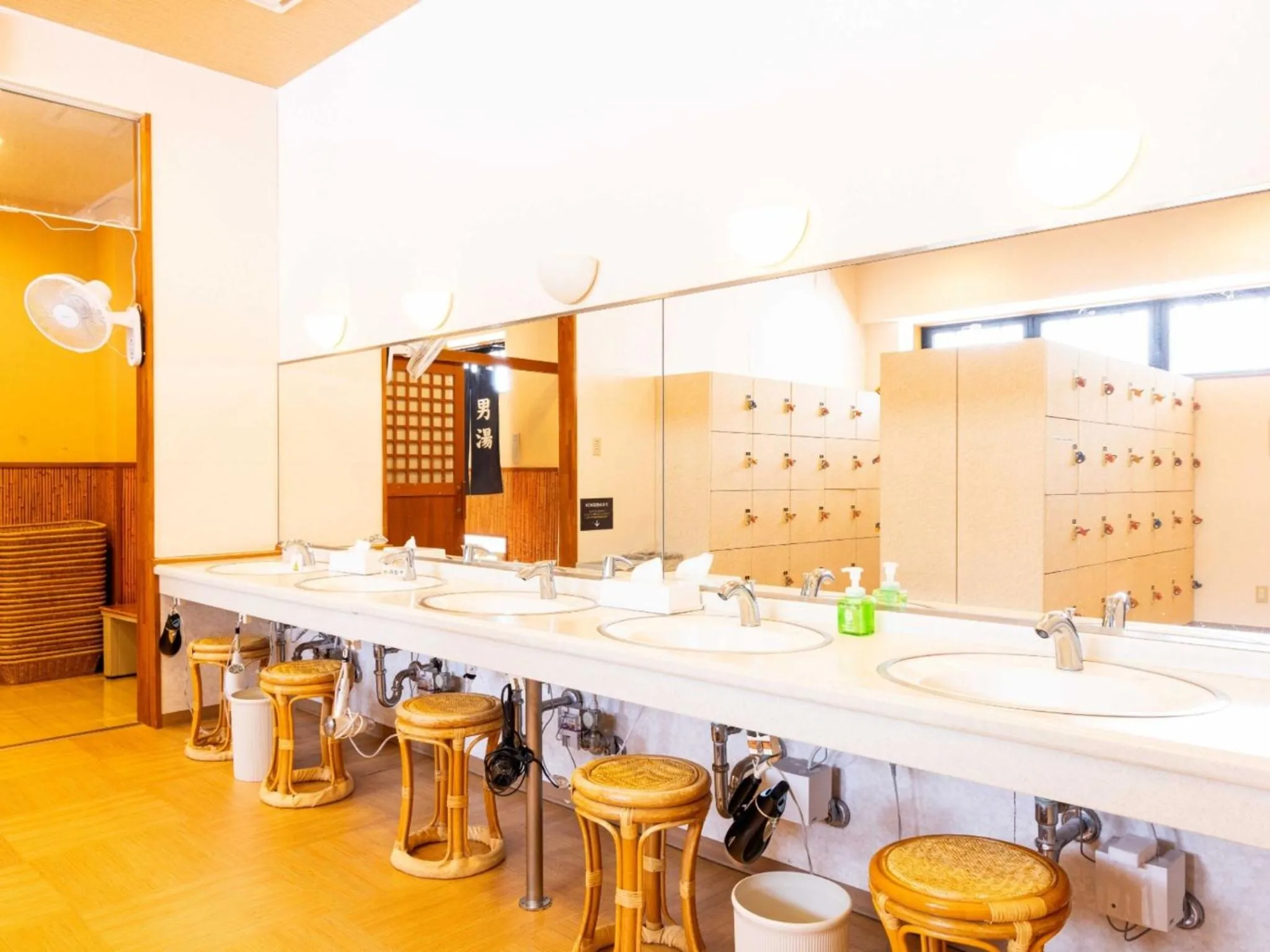 Public Bath in Manten no Yado