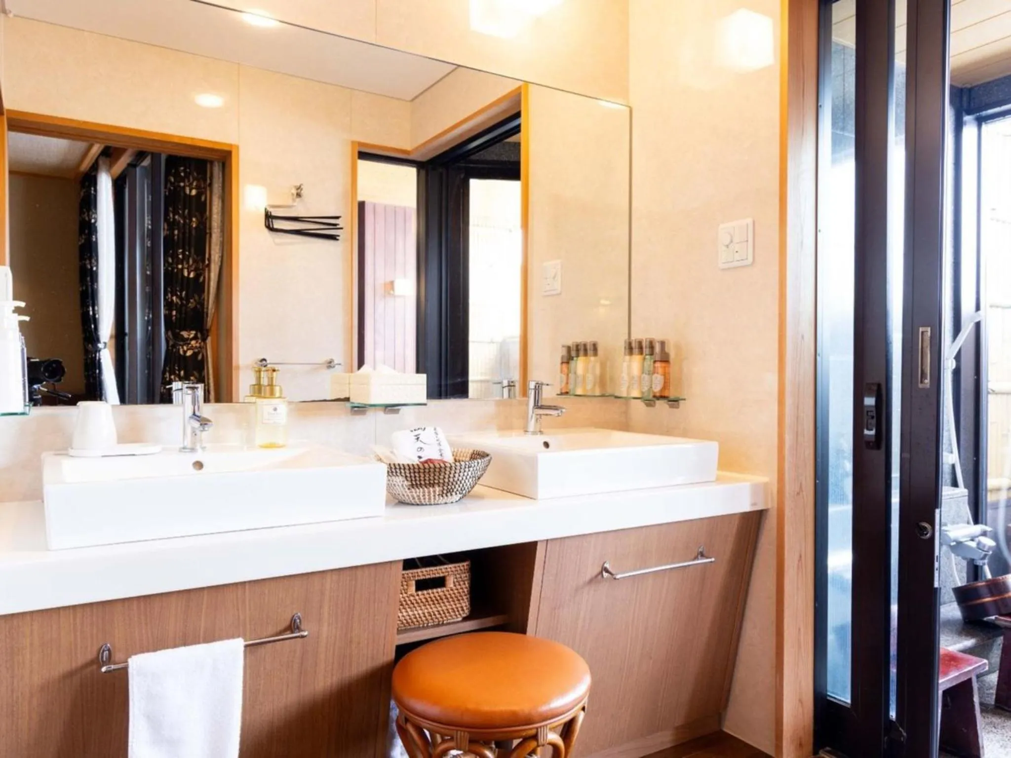 Bathroom in Manten no Yado