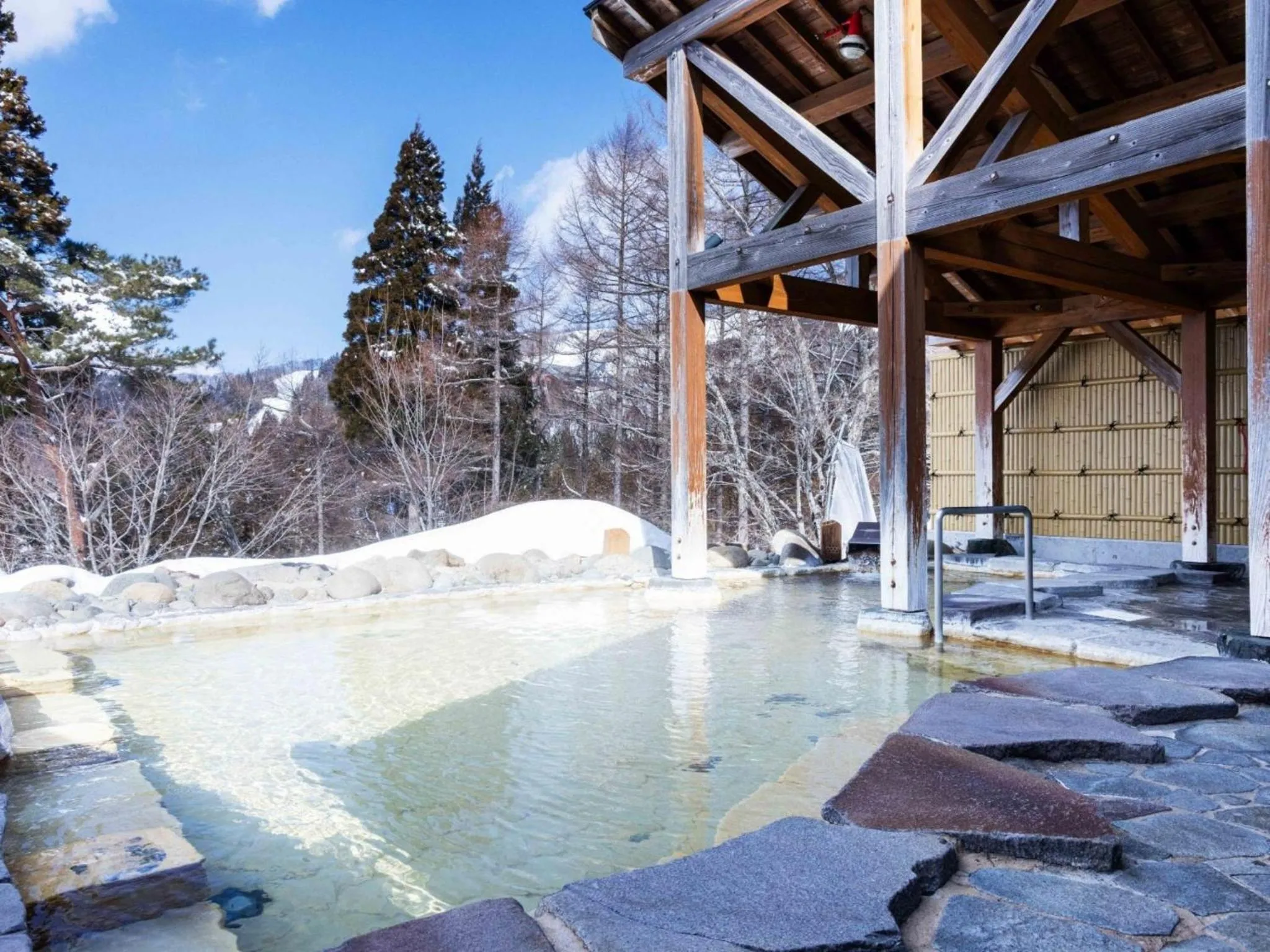 Open Air Bath in Manten no Yado