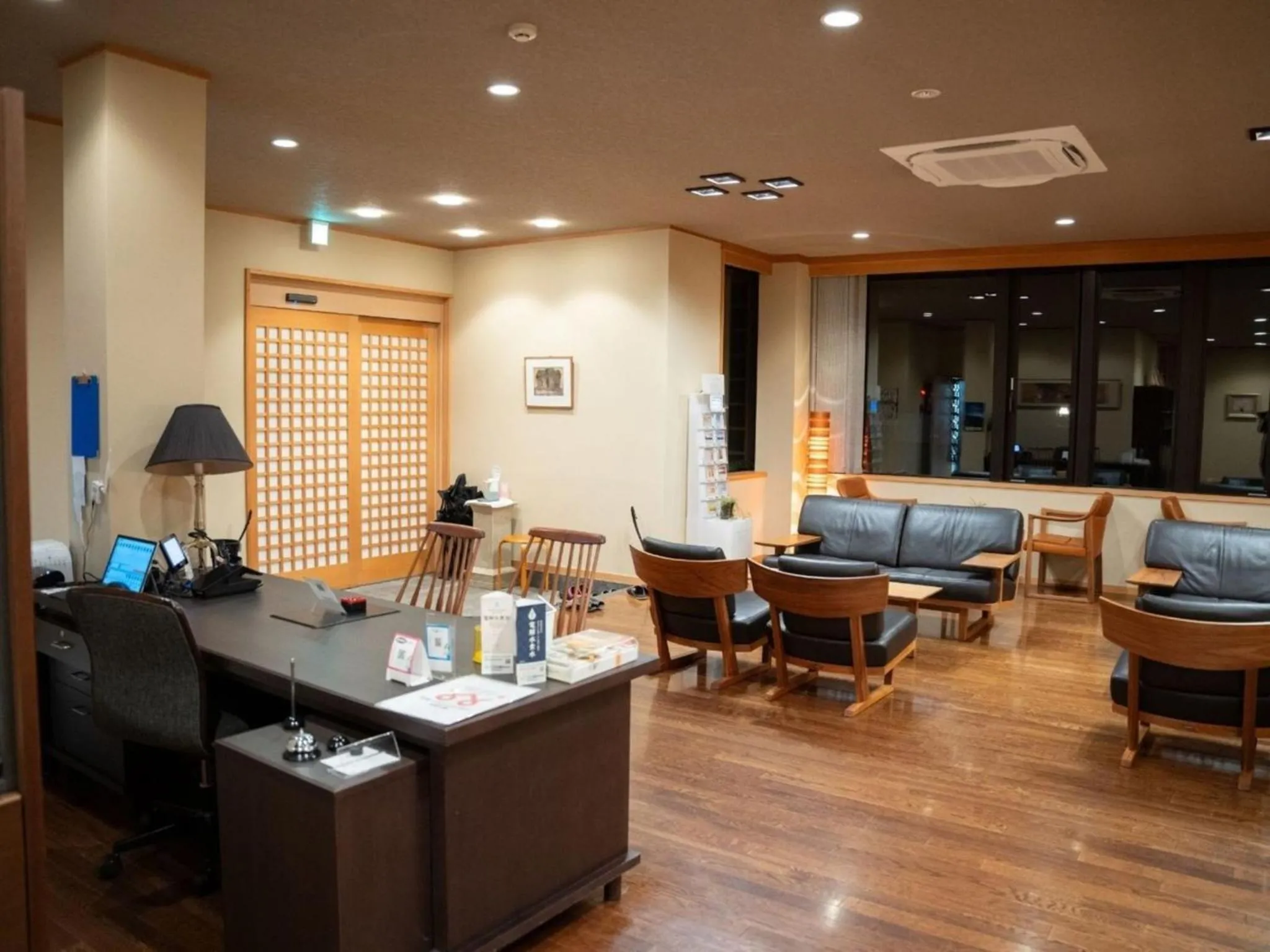 Lobby or reception in Manten no Yado