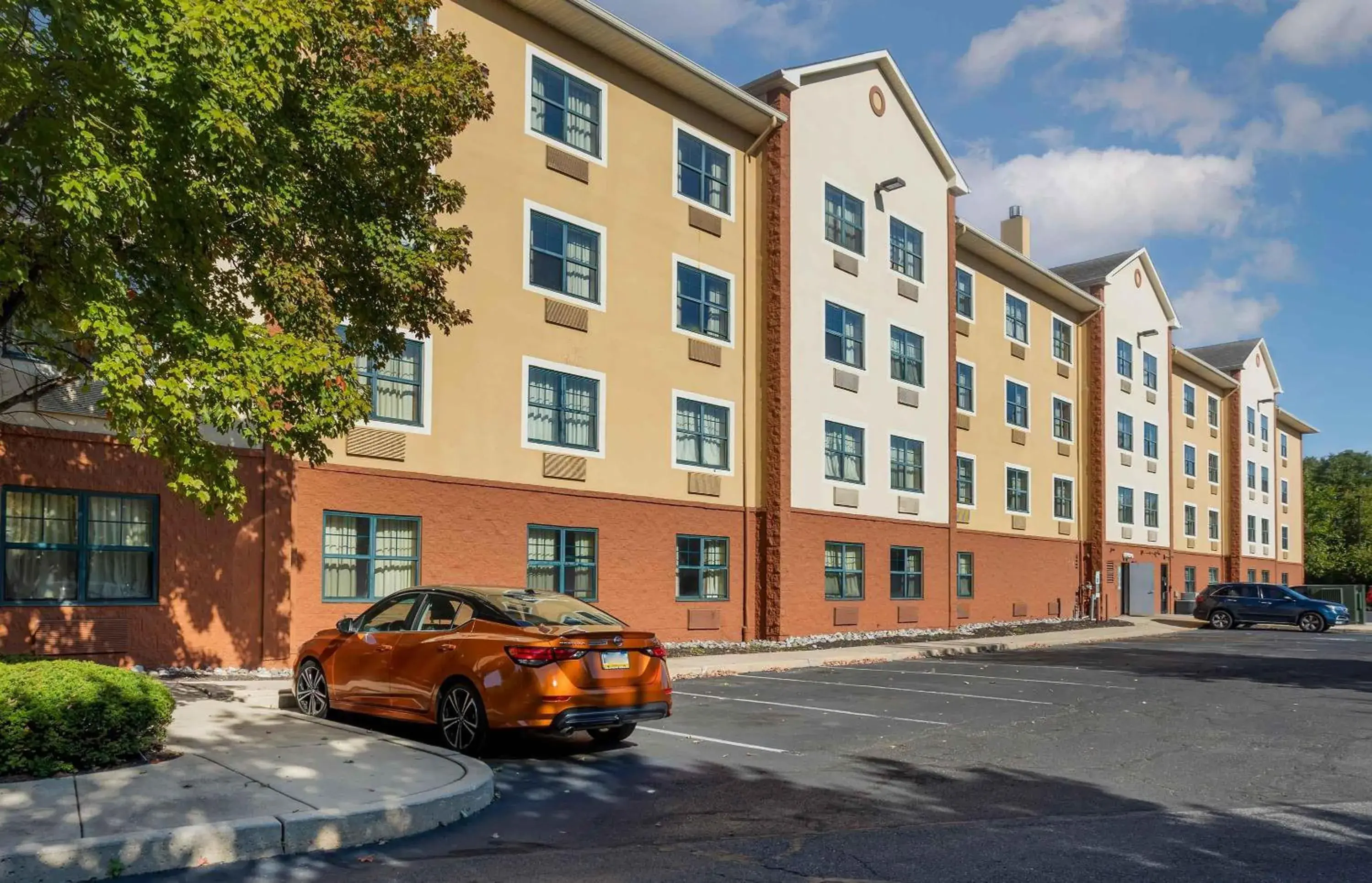 Extended Stay America Suites - Philadelphia - Airport - Tinicum Blvd Extended Stay America Suites - Philadelphia - Airport - Tinicum Blvd