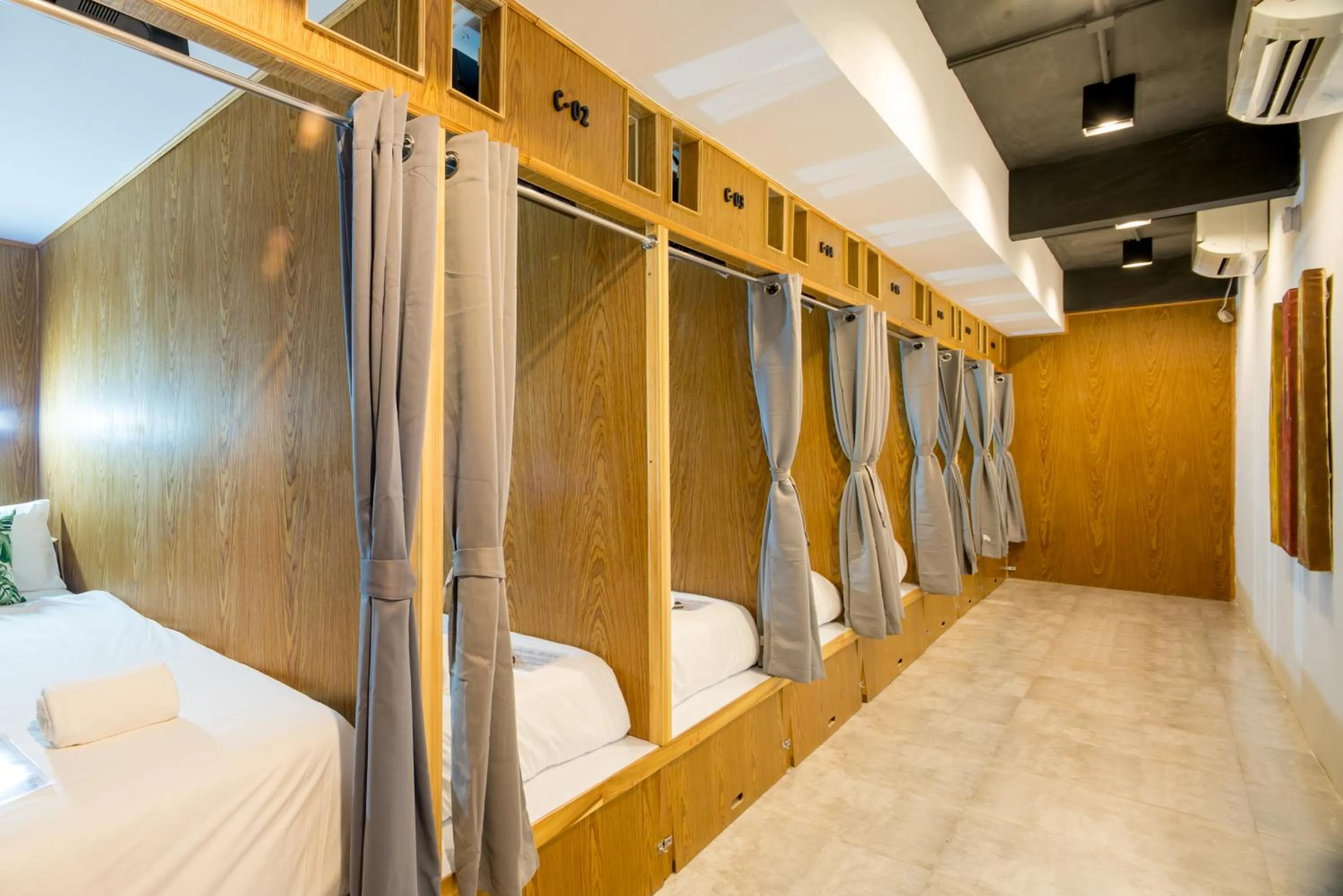 Bed in Hanuman VIP Hostel