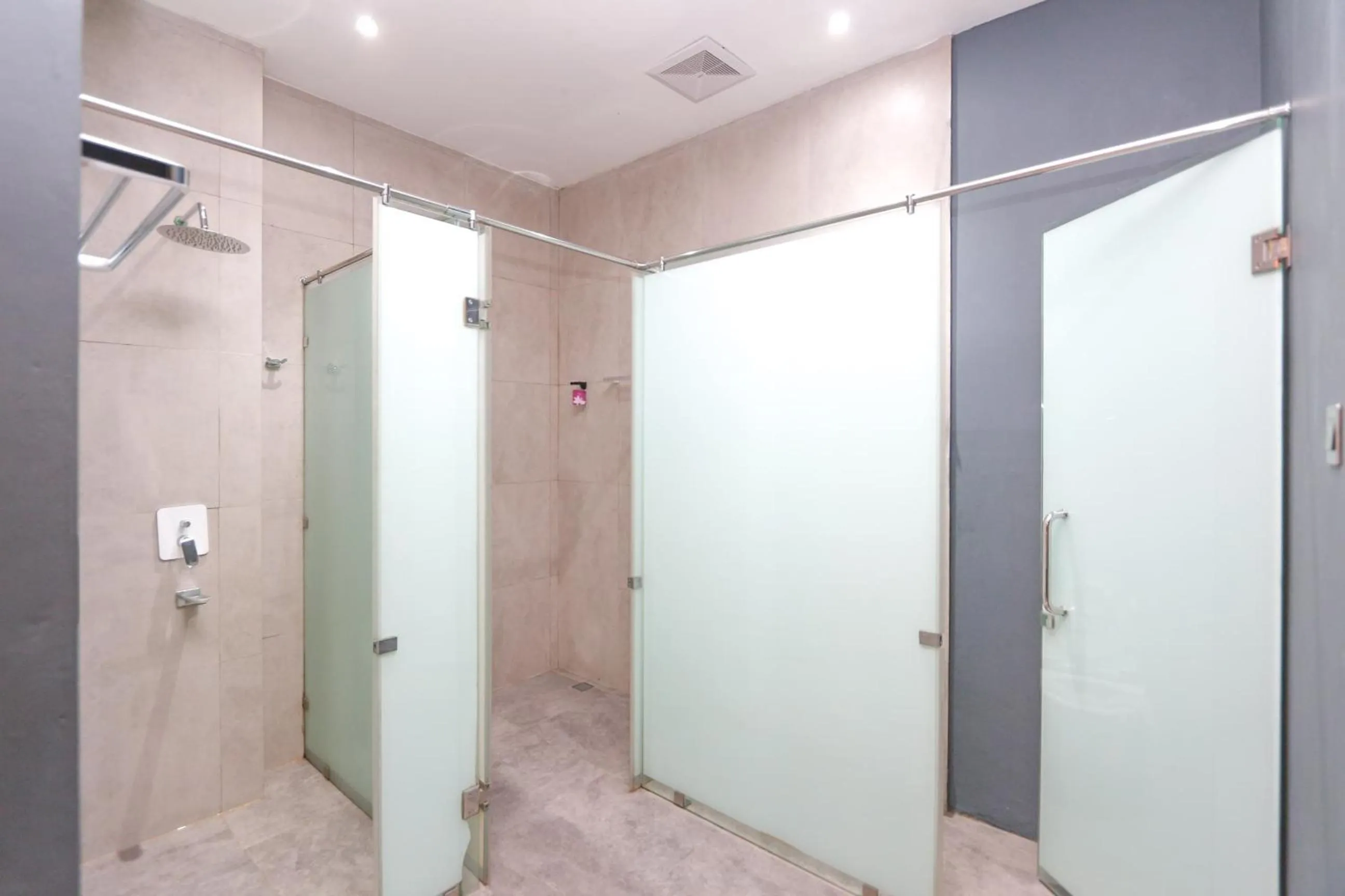 Bathroom in Hotel Dafam Wonosobo