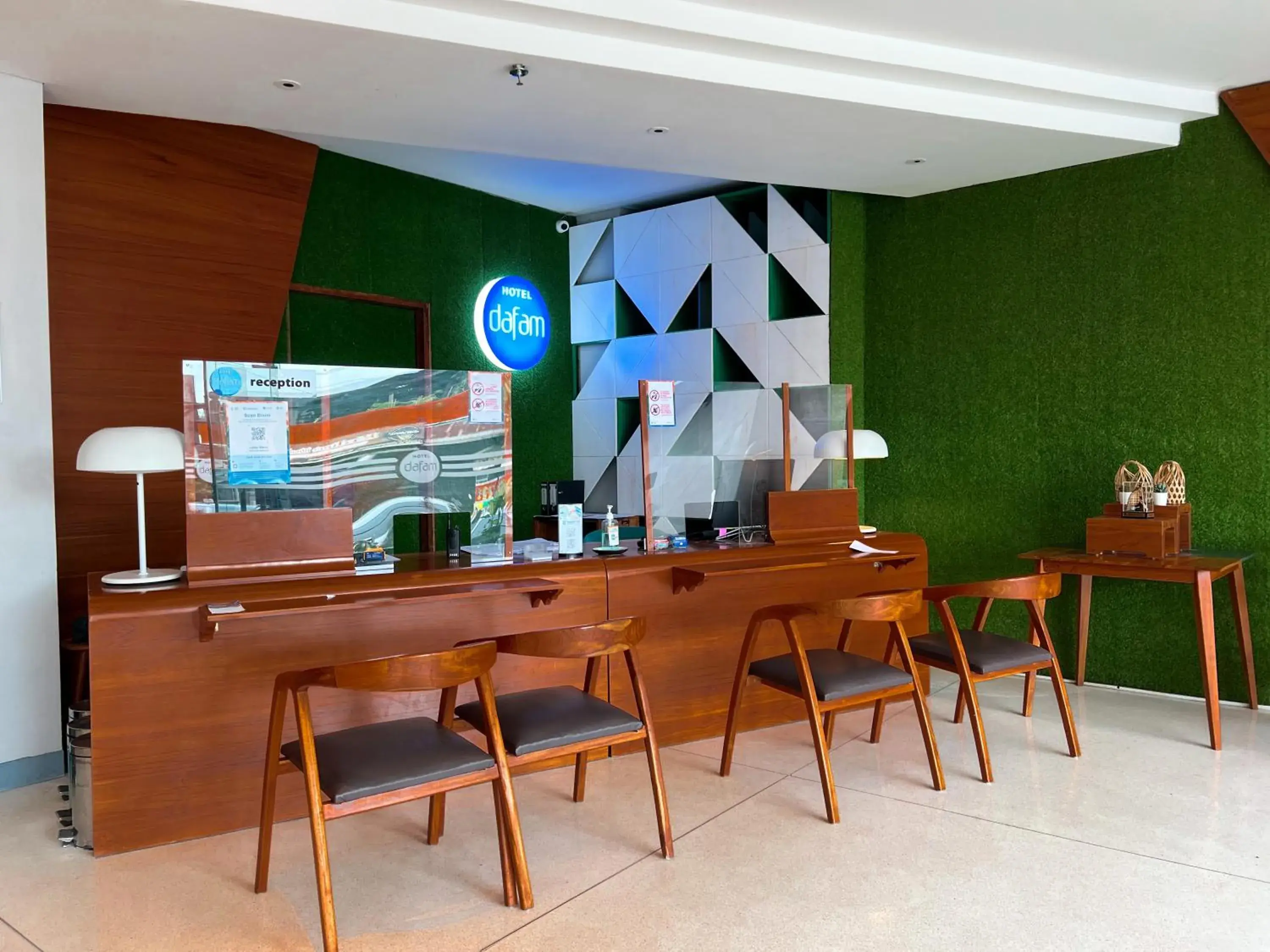 Lobby or reception in Hotel Dafam Wonosobo Lobby or reception in Hotel Dafam Wonosobo