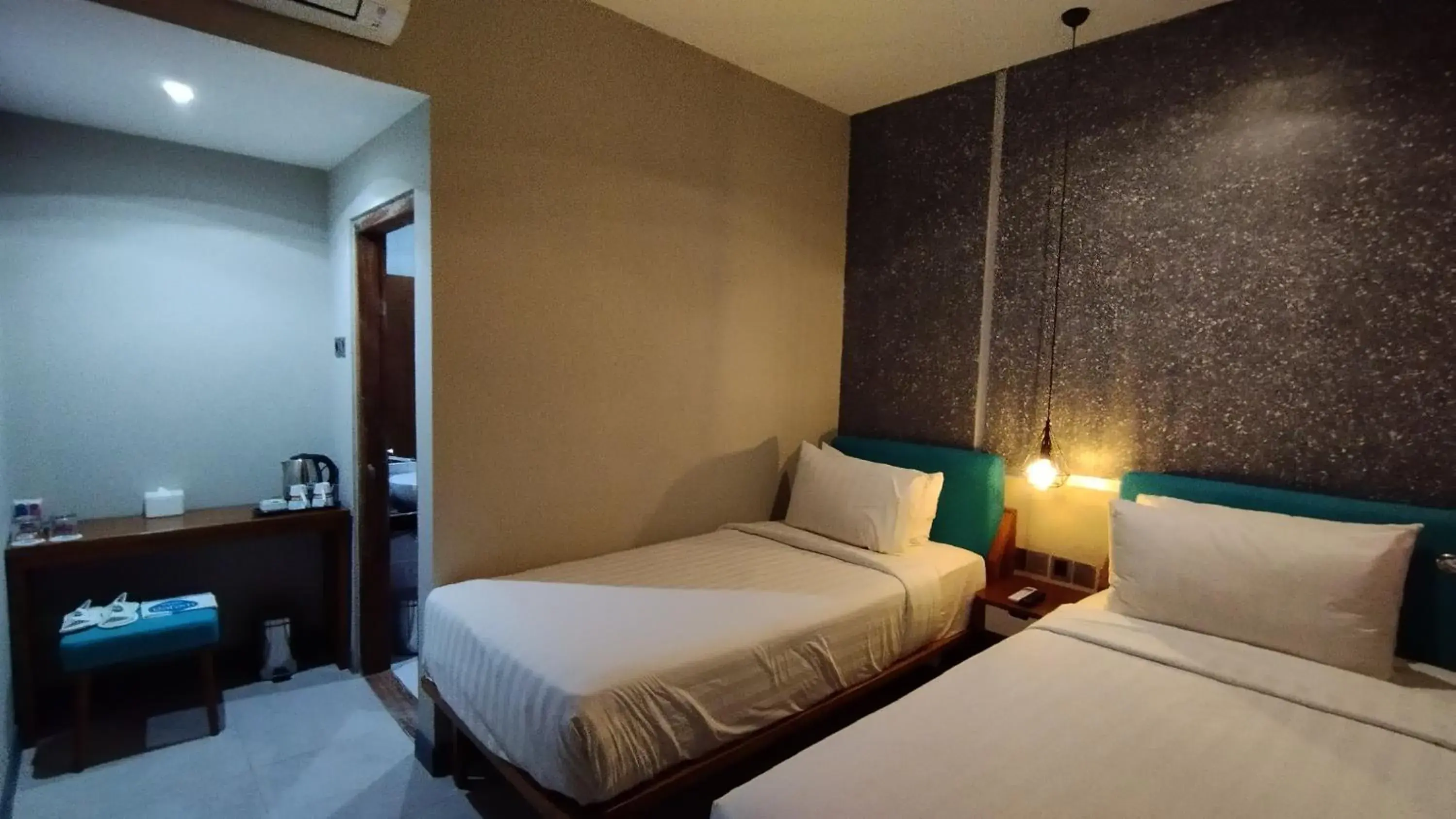 Smart Twin No Window in Hotel Dafam Wonosobo Smart Twin No Window in Hotel Dafam Wonosobo