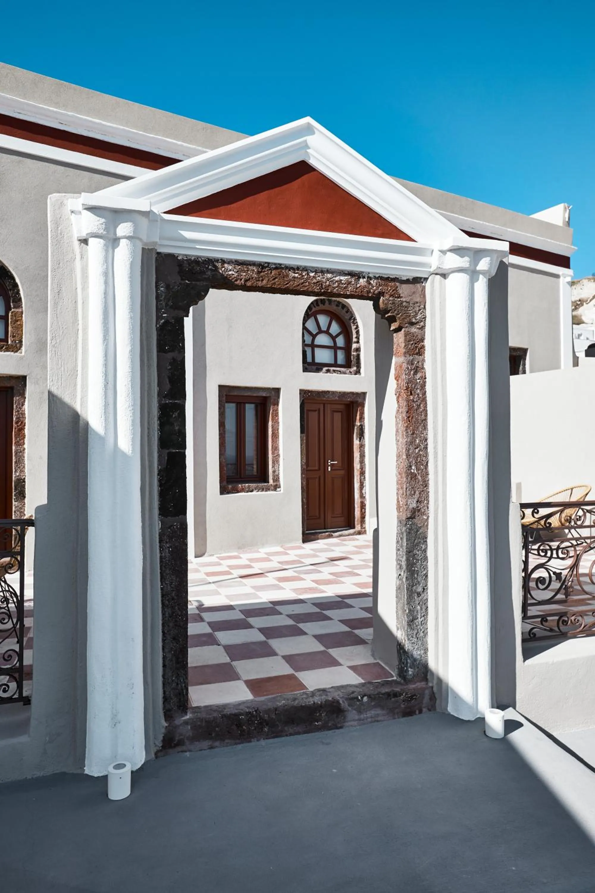 Facade/entrance in Nano Suites