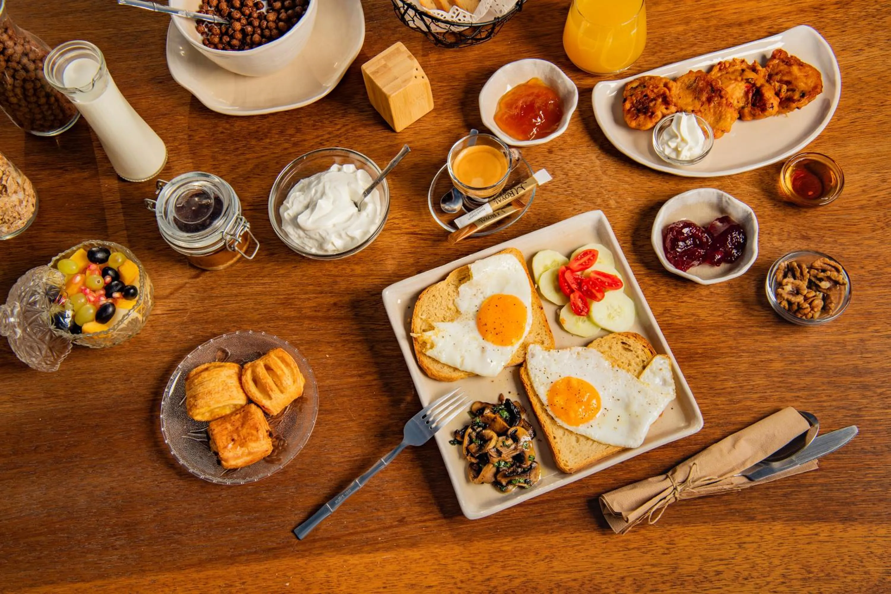 Continental breakfast in Nano Suites