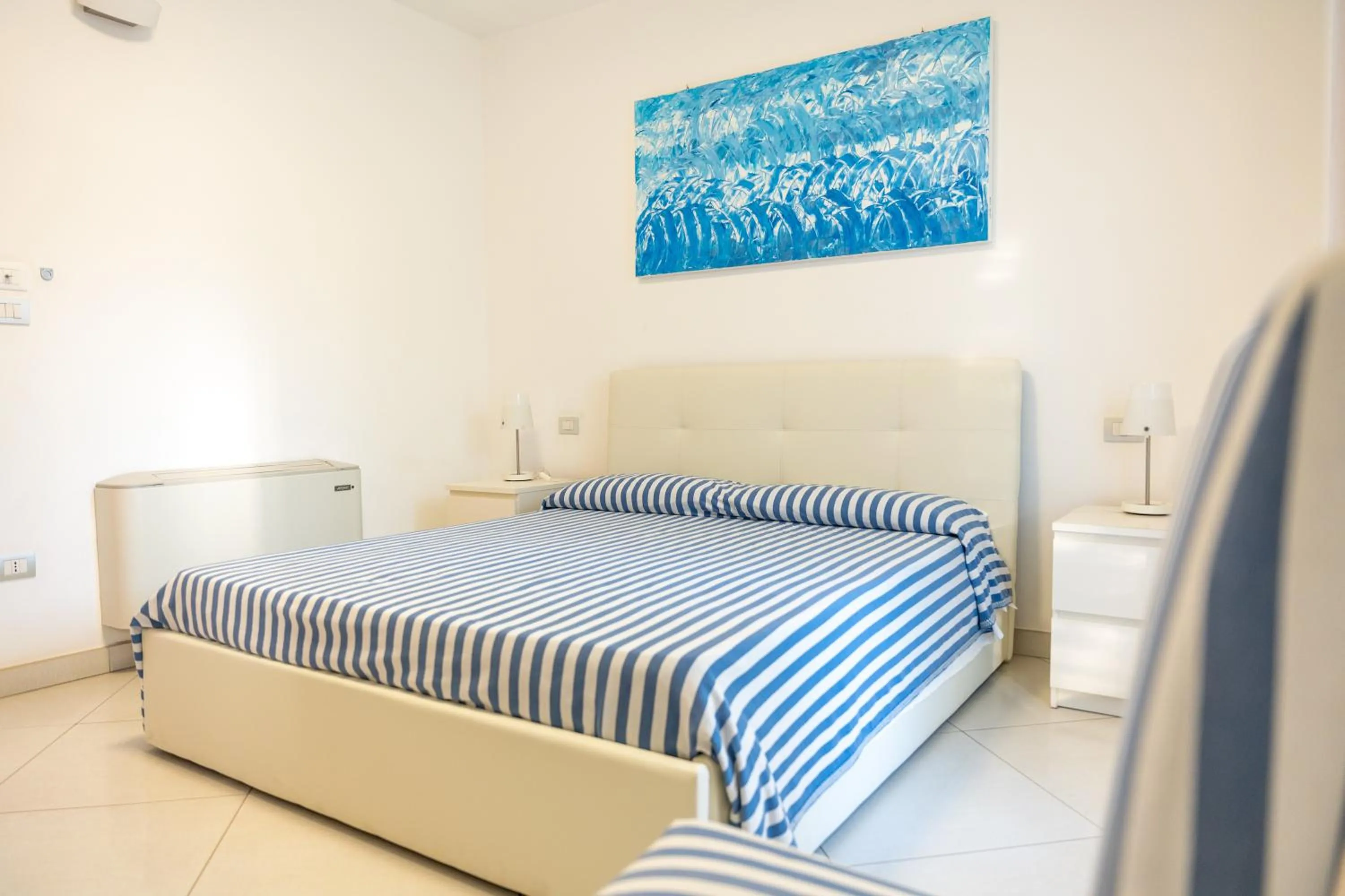 Double Room with Balcony in Lo Scalo bed and breakfast Marina di Novaglie