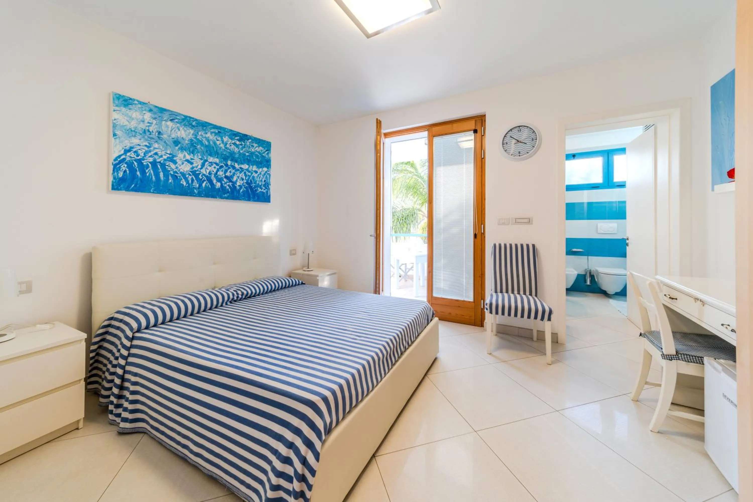 Lo Scalo bed and breakfast Marina di Novaglie