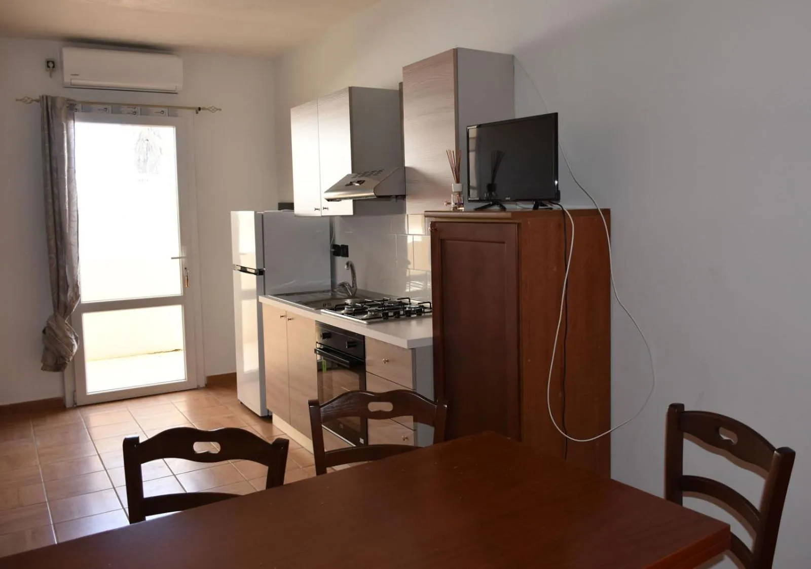 Kitchen or kitchenette in la perla dello ionio