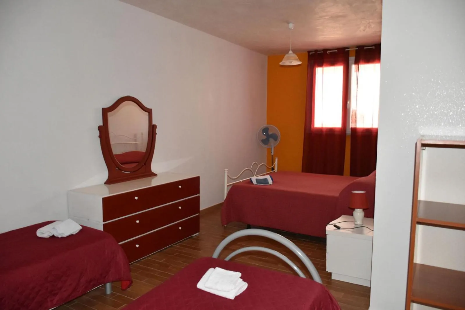 Bedroom, Bed in la perla dello ionio