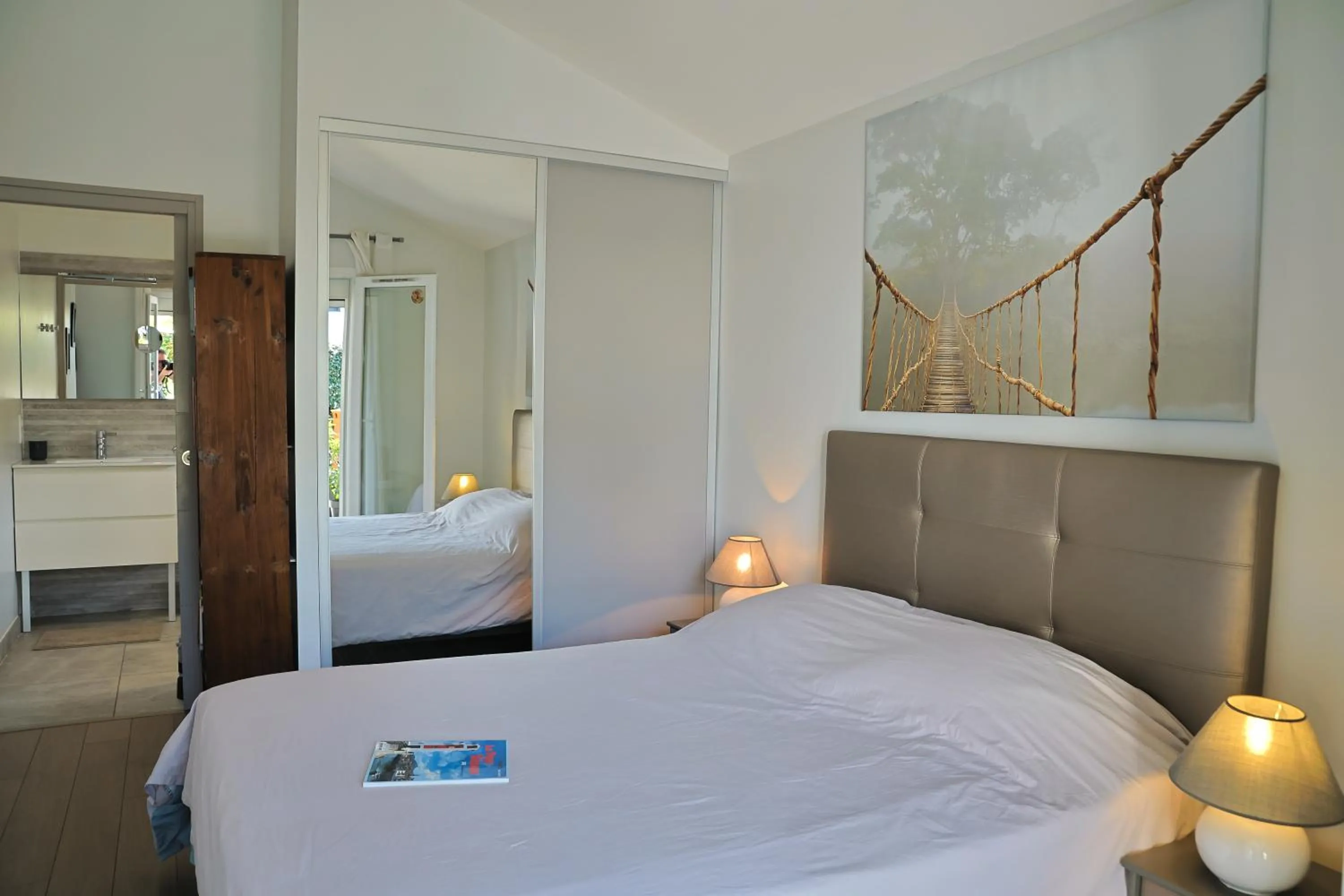 Bathroom, Bed in MAISON GANTTIPIENEA