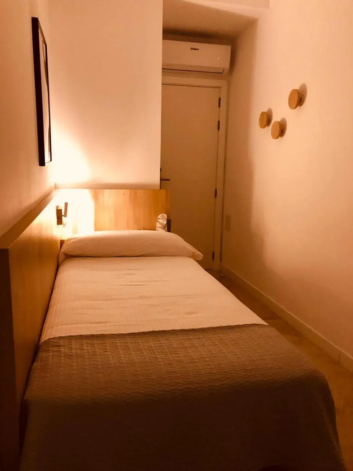 Bed in Hotel Victori Bed in Hotel Victori