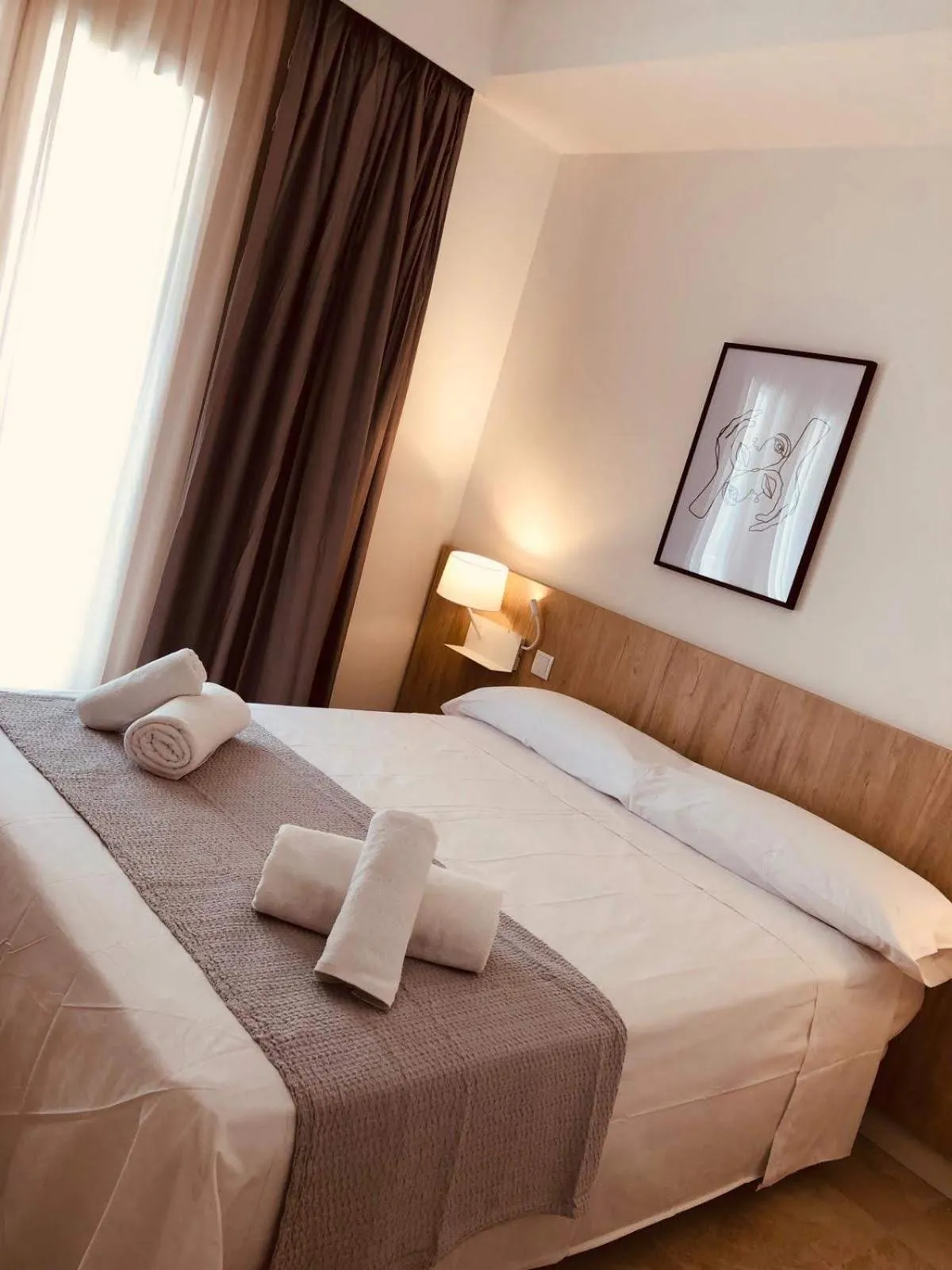 Bed in Hotel Victori