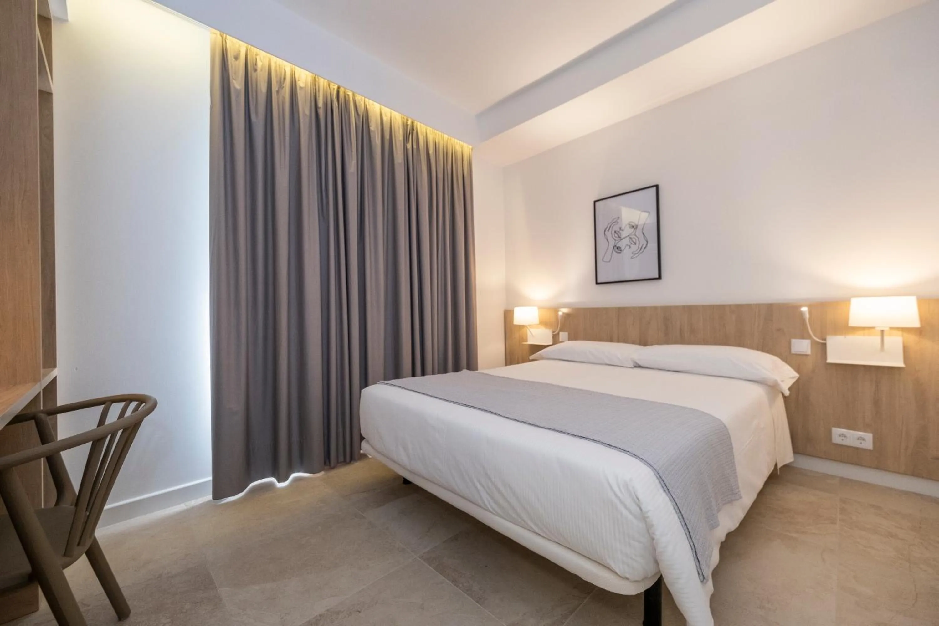 Bed in Hotel Victori