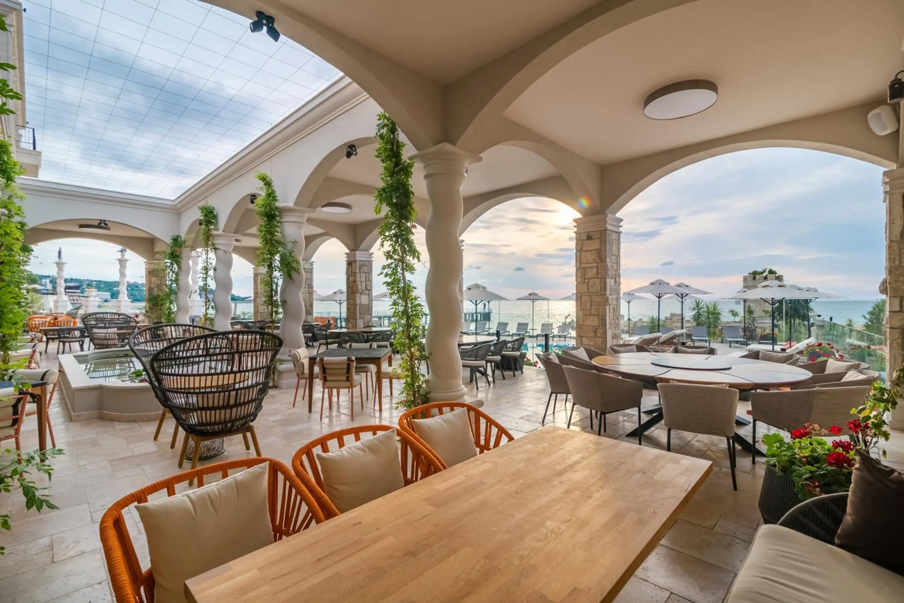 Restaurant/places to eat in Villa Chinka by Astor Garden Hotel - Adults Only Restaurant/places to eat in Villa Chinka by Astor Garden Hotel - Adults Only
