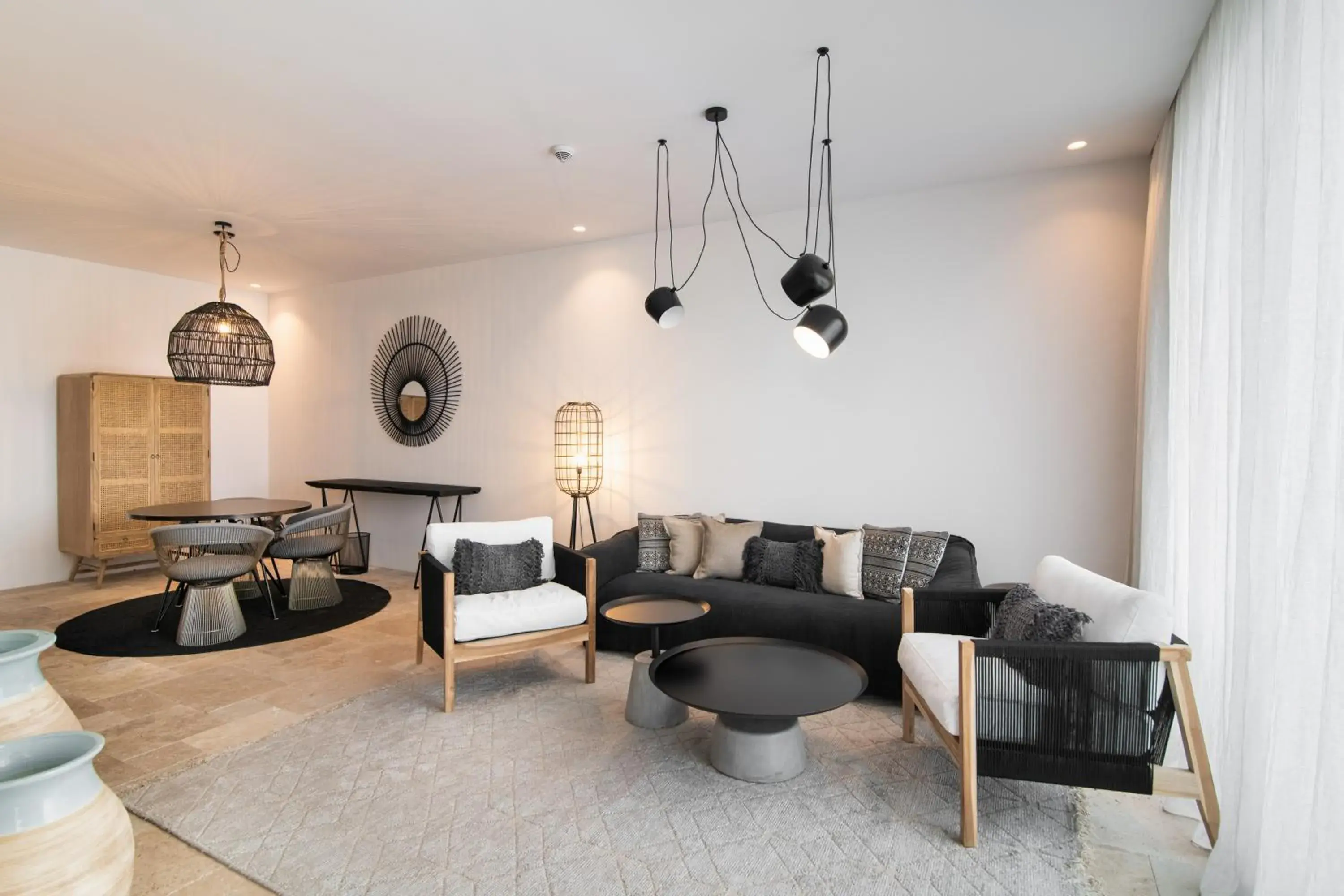 Seating area in Villa Chinka by Astor Garden Hotel - Adults Only Seating area in Villa Chinka by Astor Garden Hotel - Adults Only