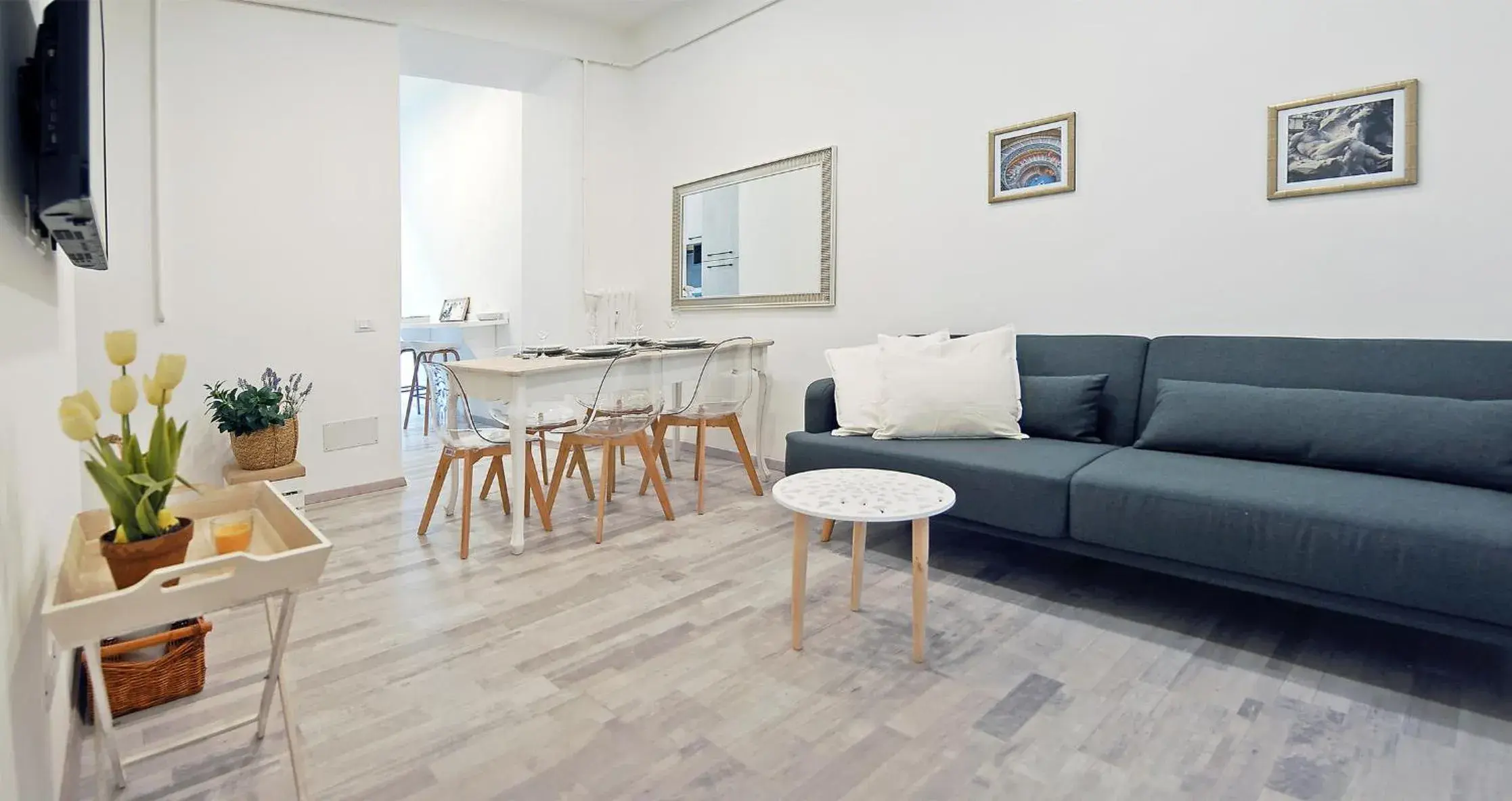 Pompeo Magno White Luxury Apartment Pompeo Magno White Luxury Apartment