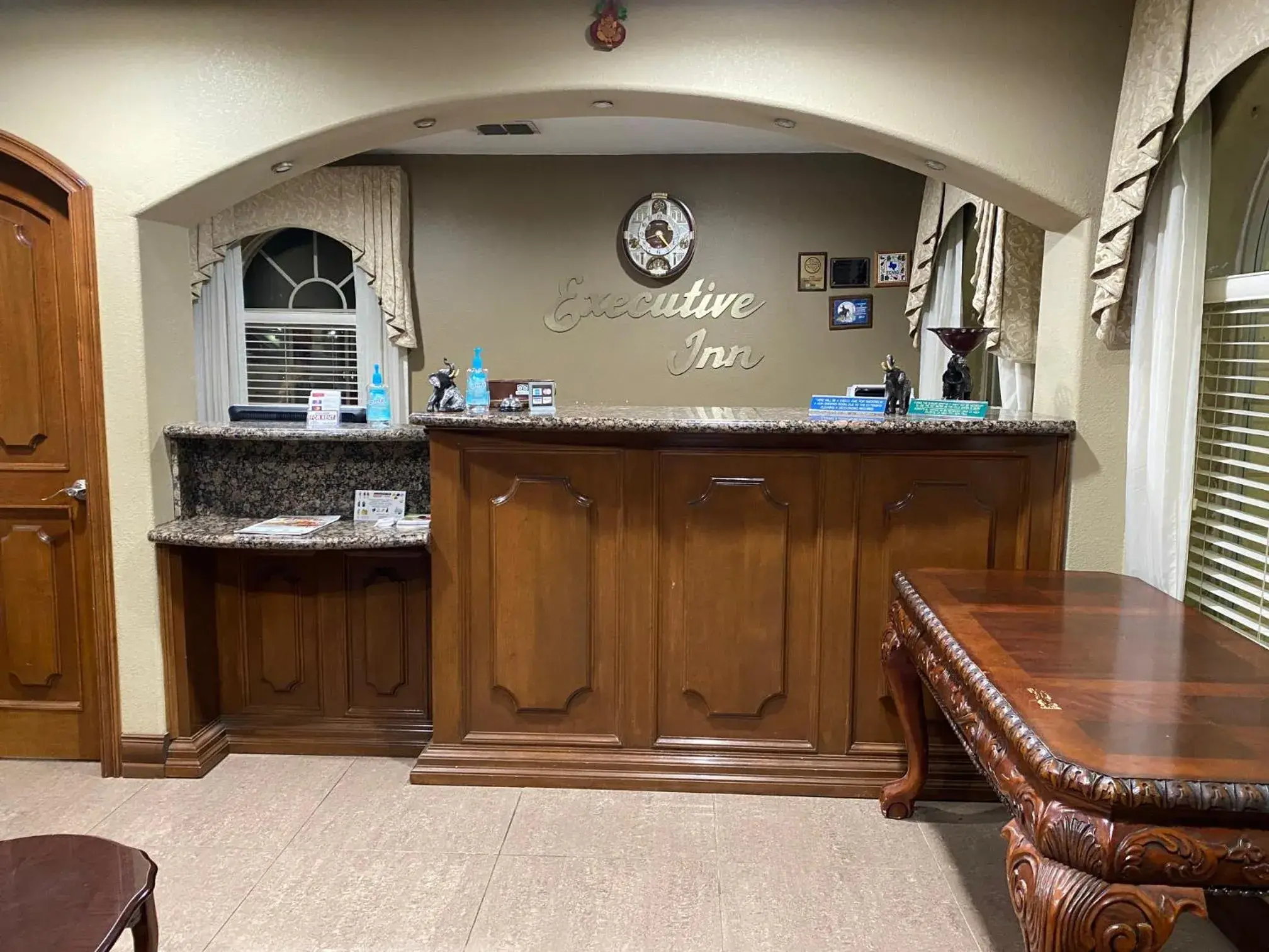 Lobby or reception in Cotulla Executive Inn Lobby or reception in Cotulla Executive Inn