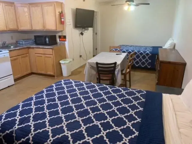 Bed in Cotulla Executive Inn Bed in Cotulla Executive Inn