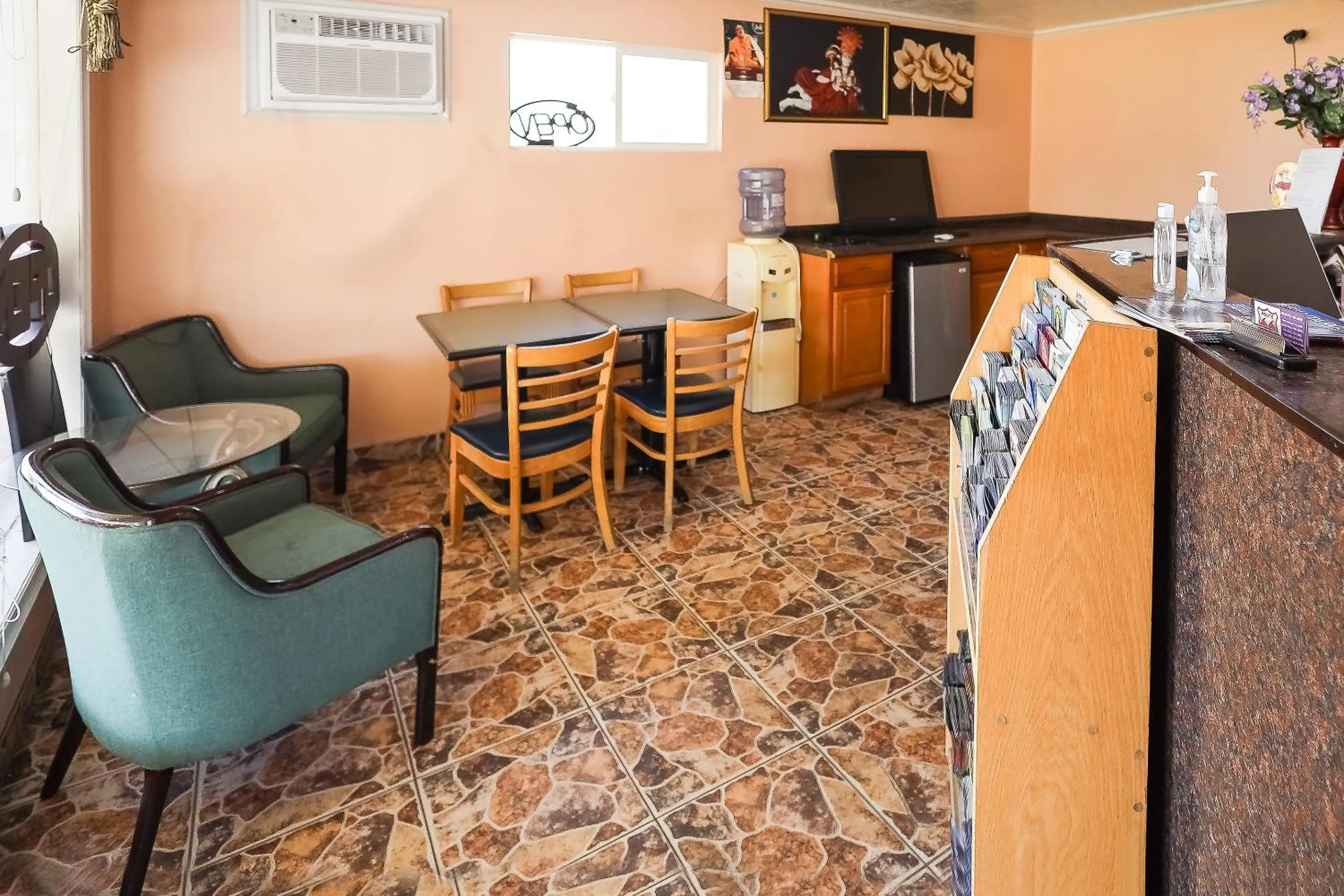 Lobby or reception in Route 66 Inn of Santa Rosa, NM