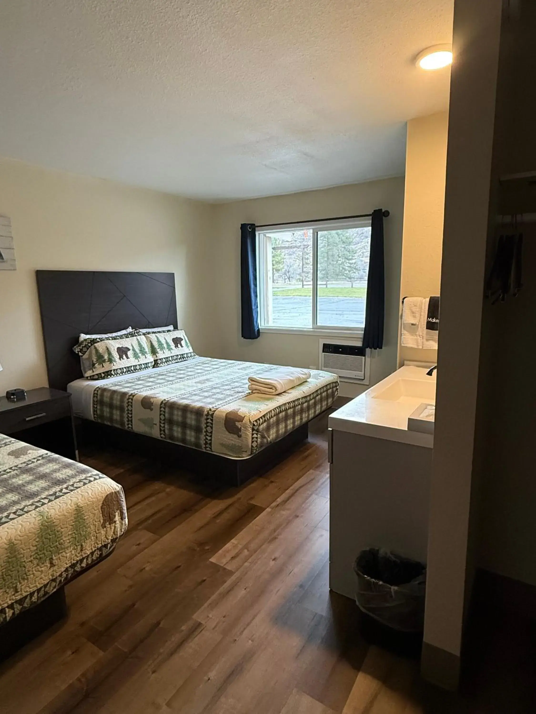 Double Queen Deluxe in Winthrop Inn Double Queen Deluxe in Winthrop Inn