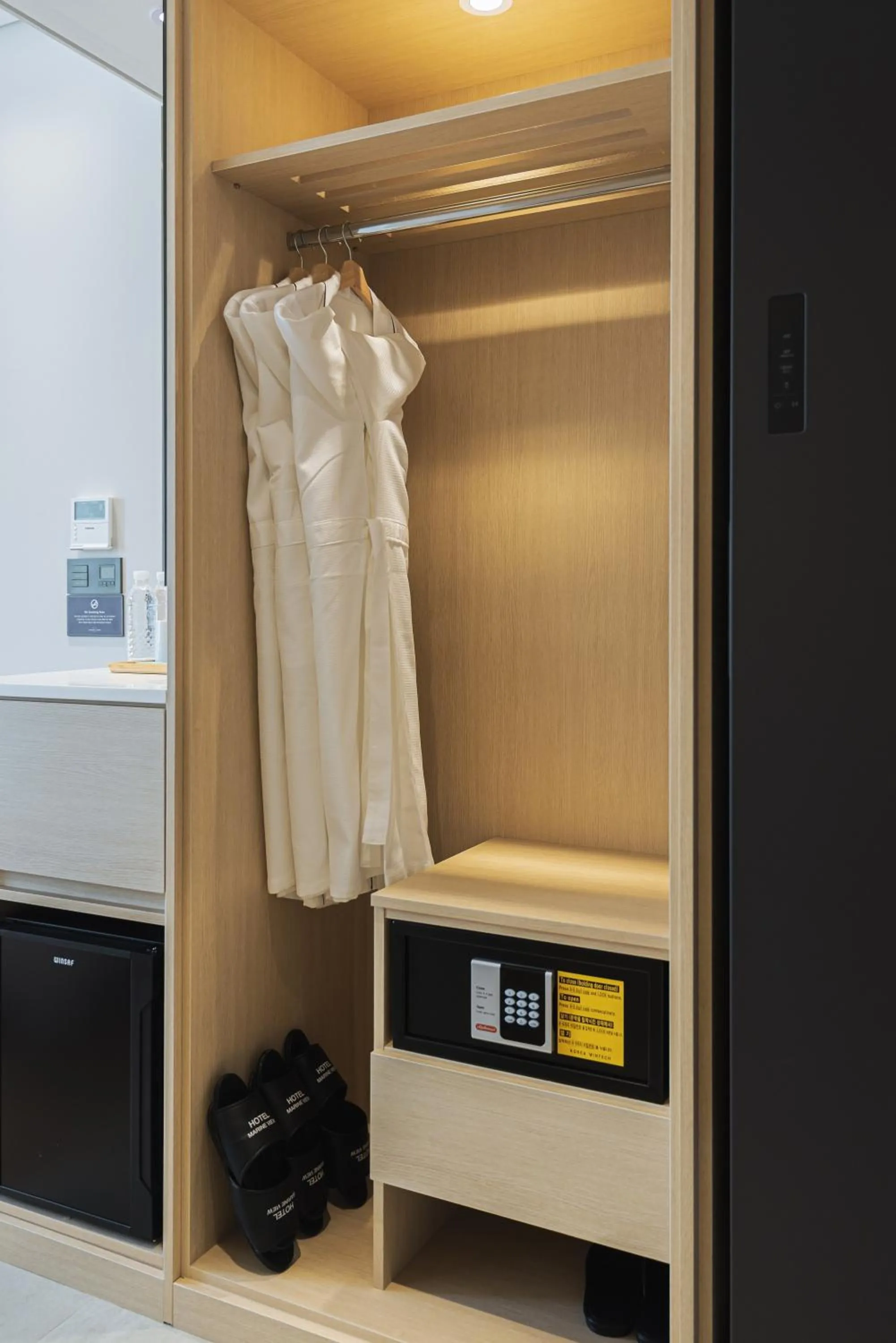 safe in Hotel Marine view