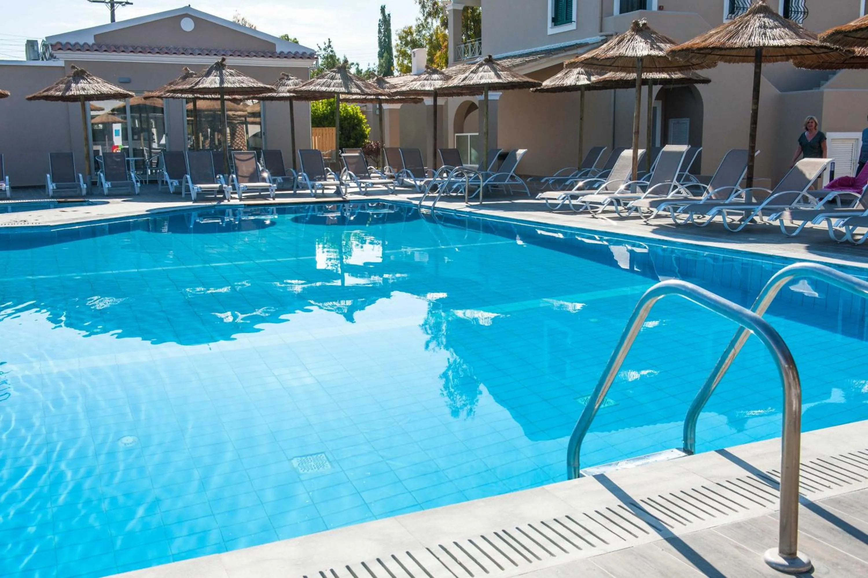 Swimming pool in Amour Holiday Resort