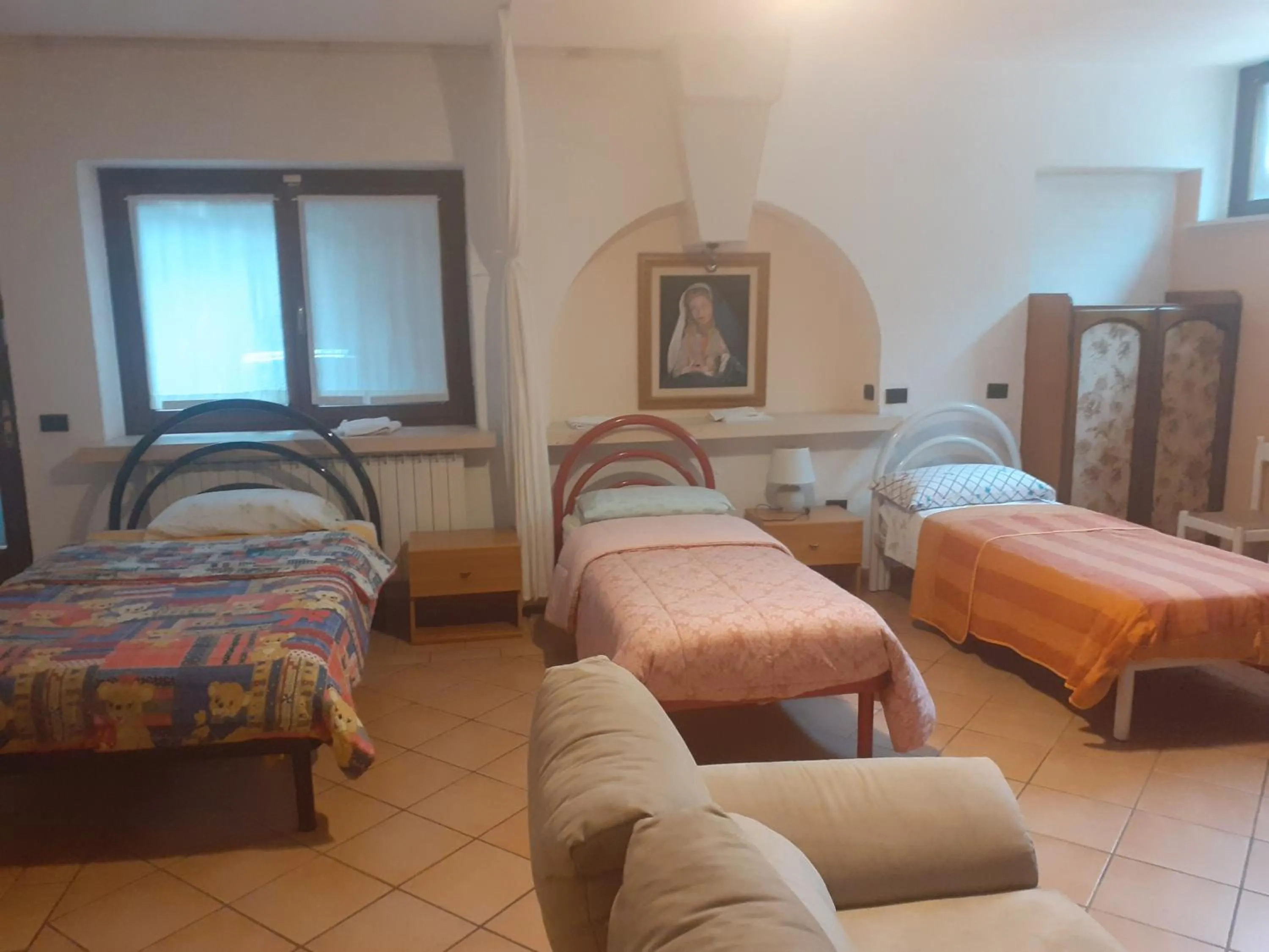 Bed in B&B Villa Bucceri