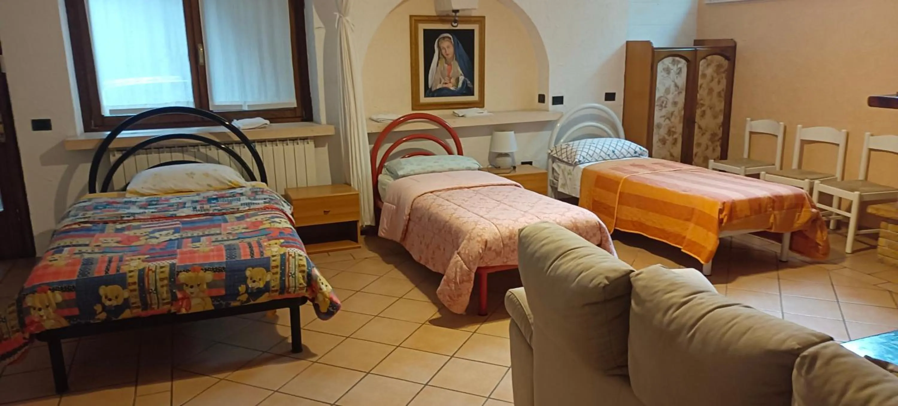 Bed in B&B Villa Bucceri