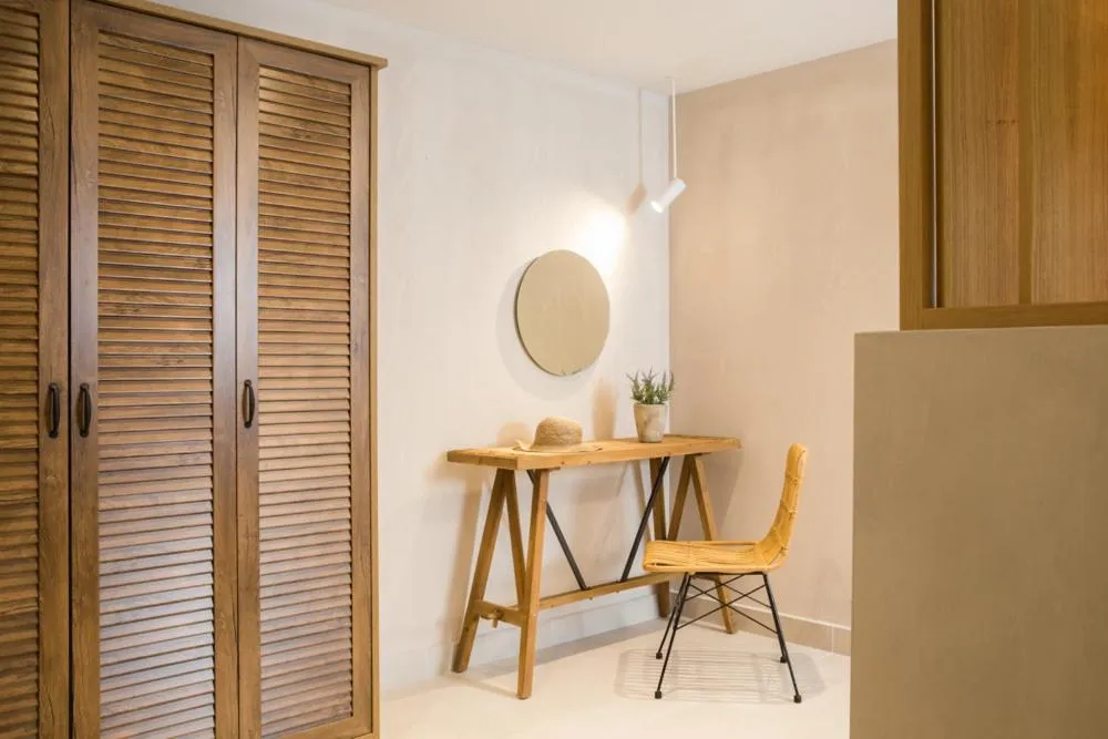 Decorative detail in Calmare suites