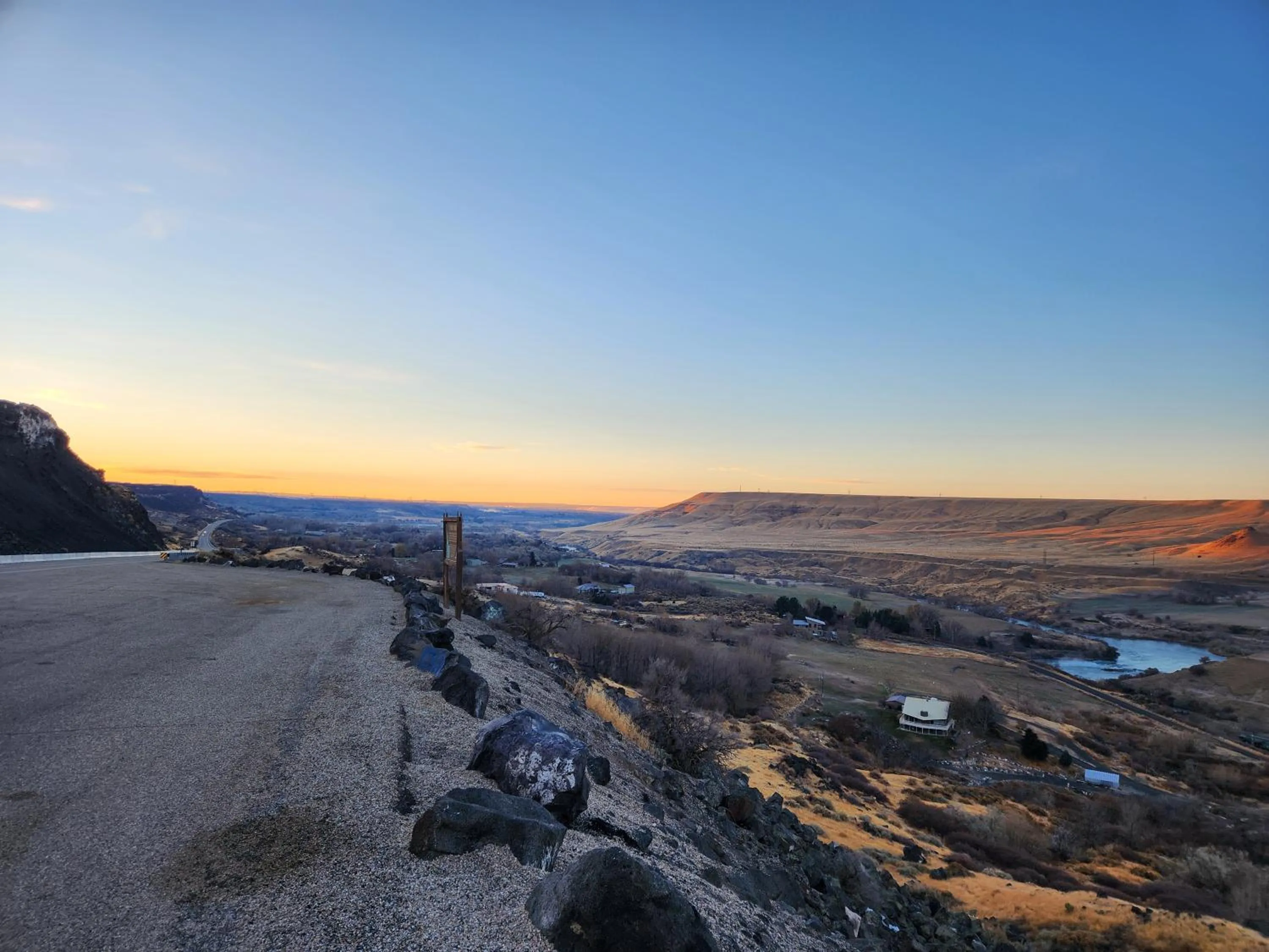 Natural landscape in Amber Inn Motel