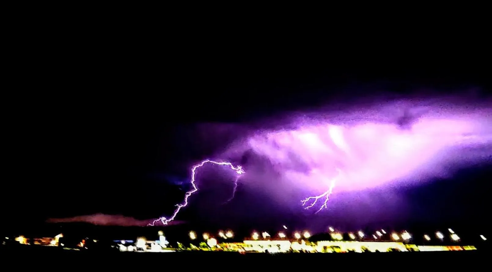 Night in Amber Inn Motel