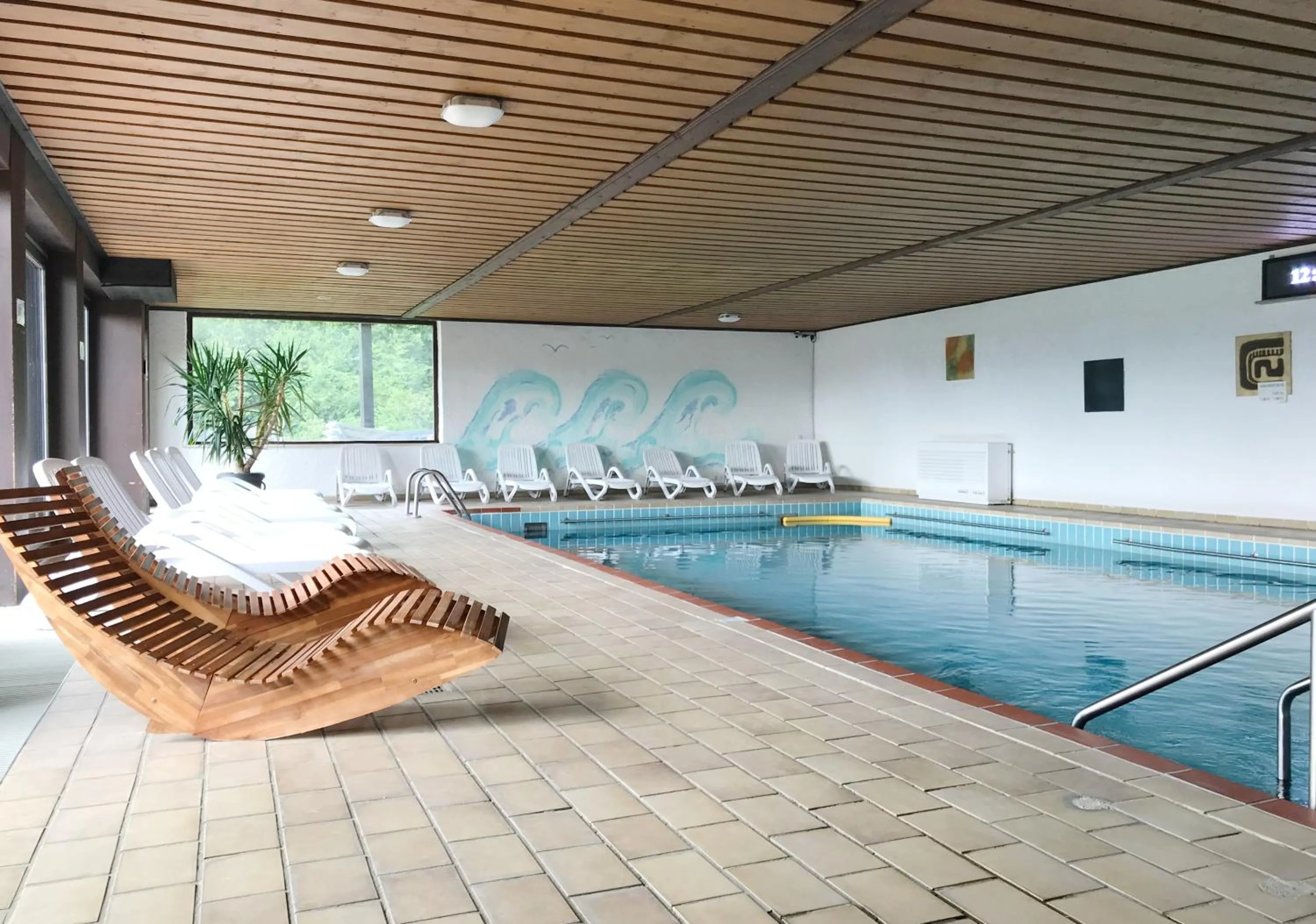 Swimming pool in Ferien vom Ich, Bayerischer Wald, Hotel & Restaurant