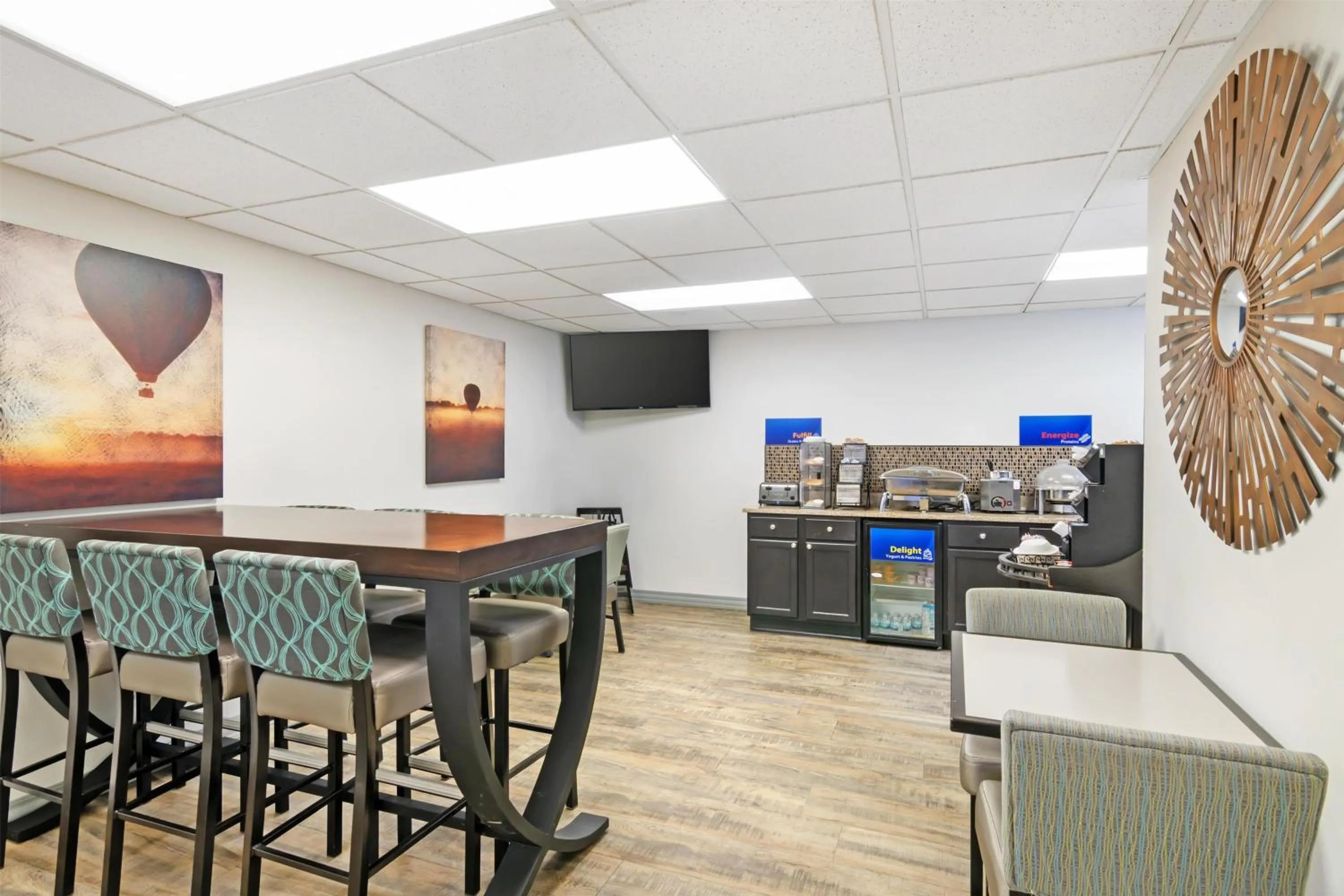 Breakfast in Best Western Brookfield