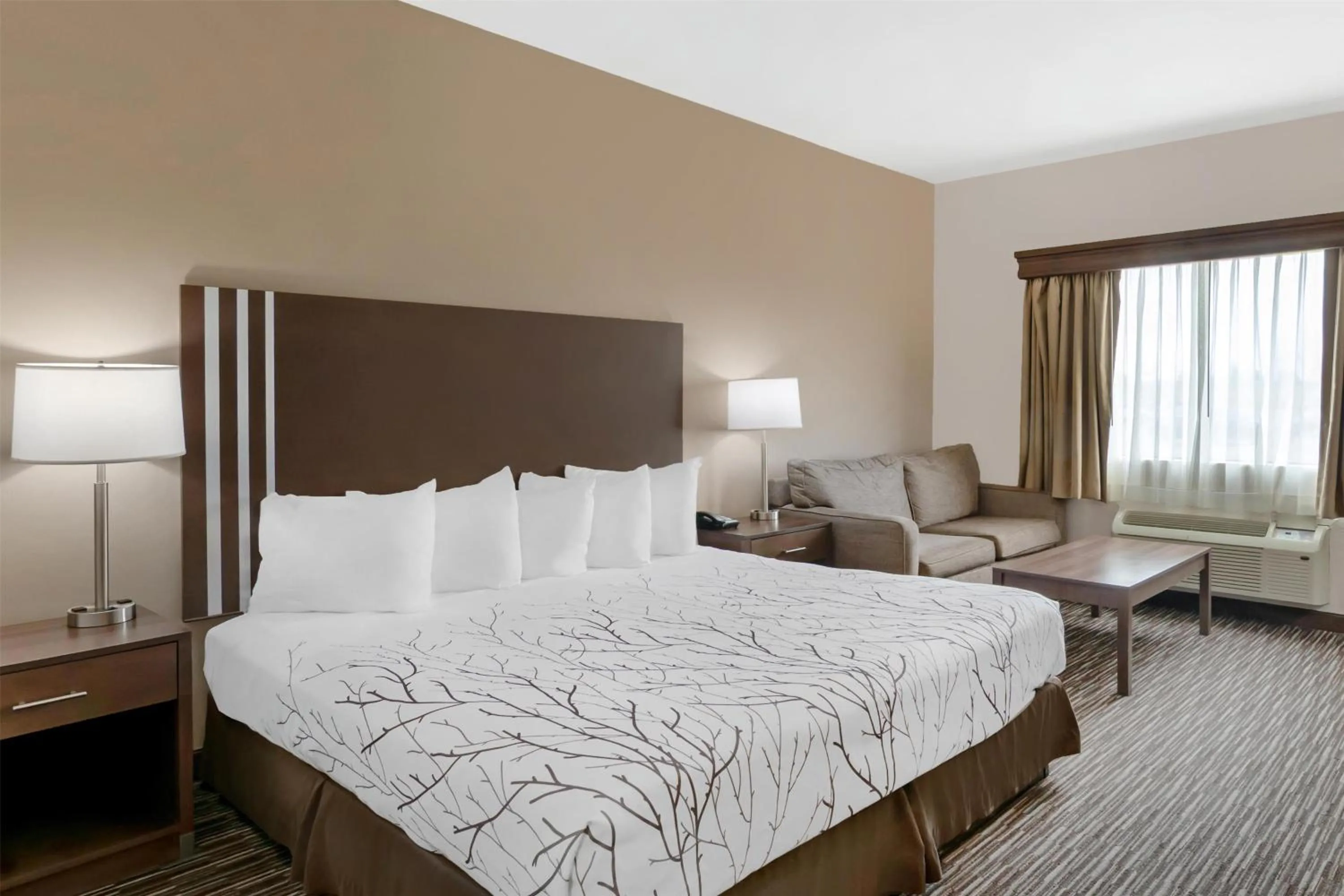 Bedroom, Bed in Best Western Brookfield