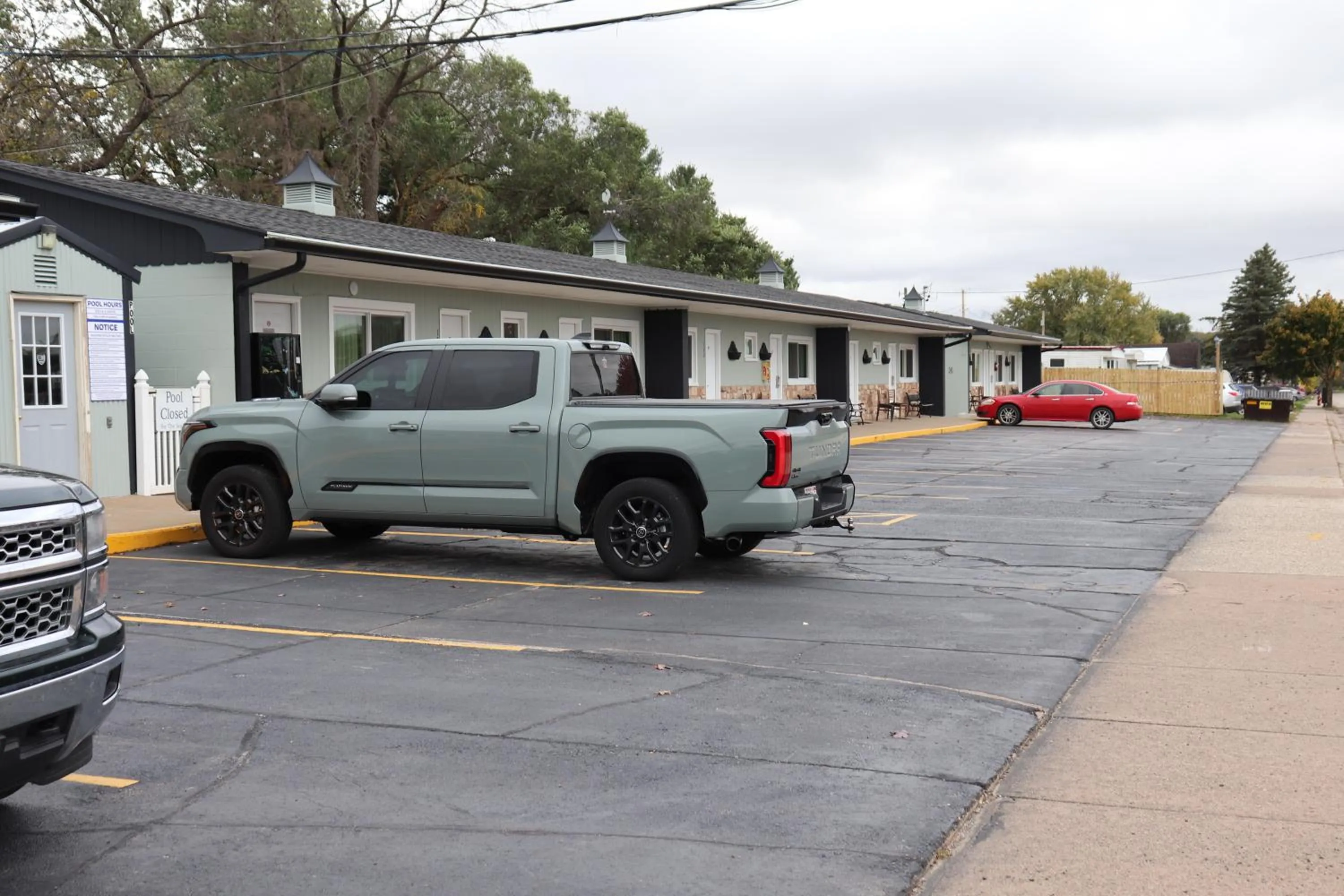 Property building in Best Nights Inn - Sparta