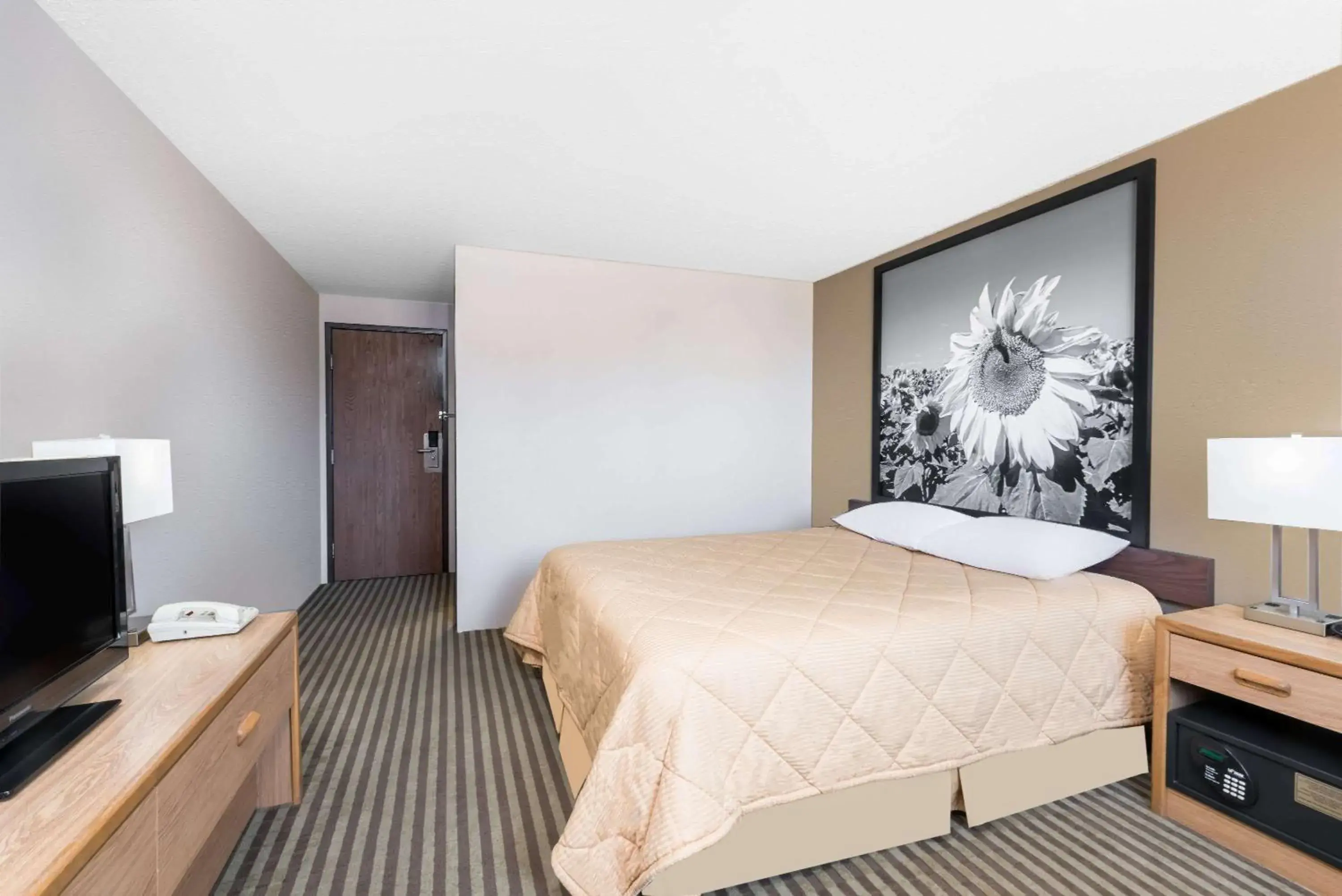 Bed in Super 8 by Wyndham Bowman Bed in Super 8 by Wyndham Bowman