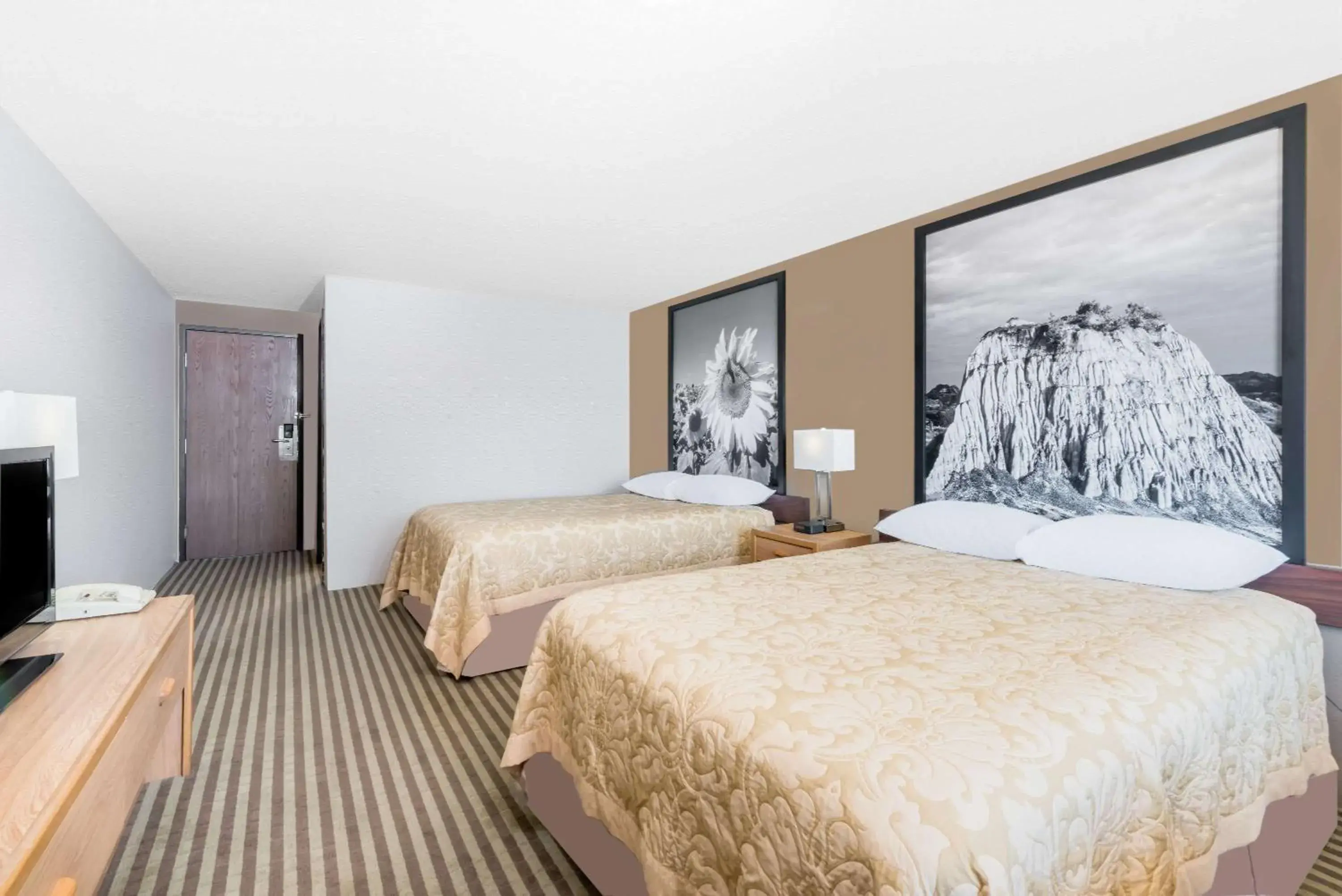 Bed in Super 8 by Wyndham Bowman Bed in Super 8 by Wyndham Bowman