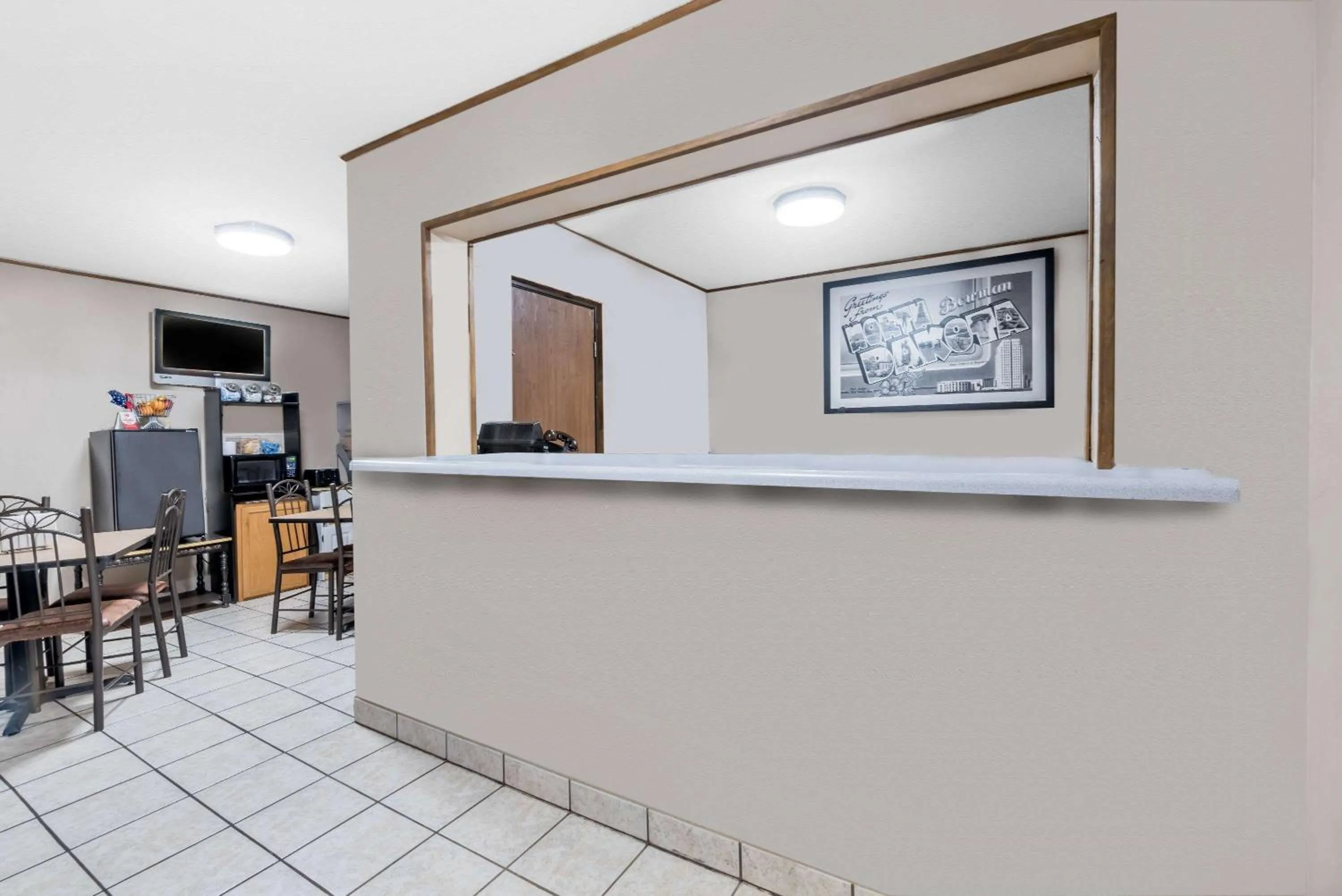 Lobby or reception in Super 8 by Wyndham Bowman