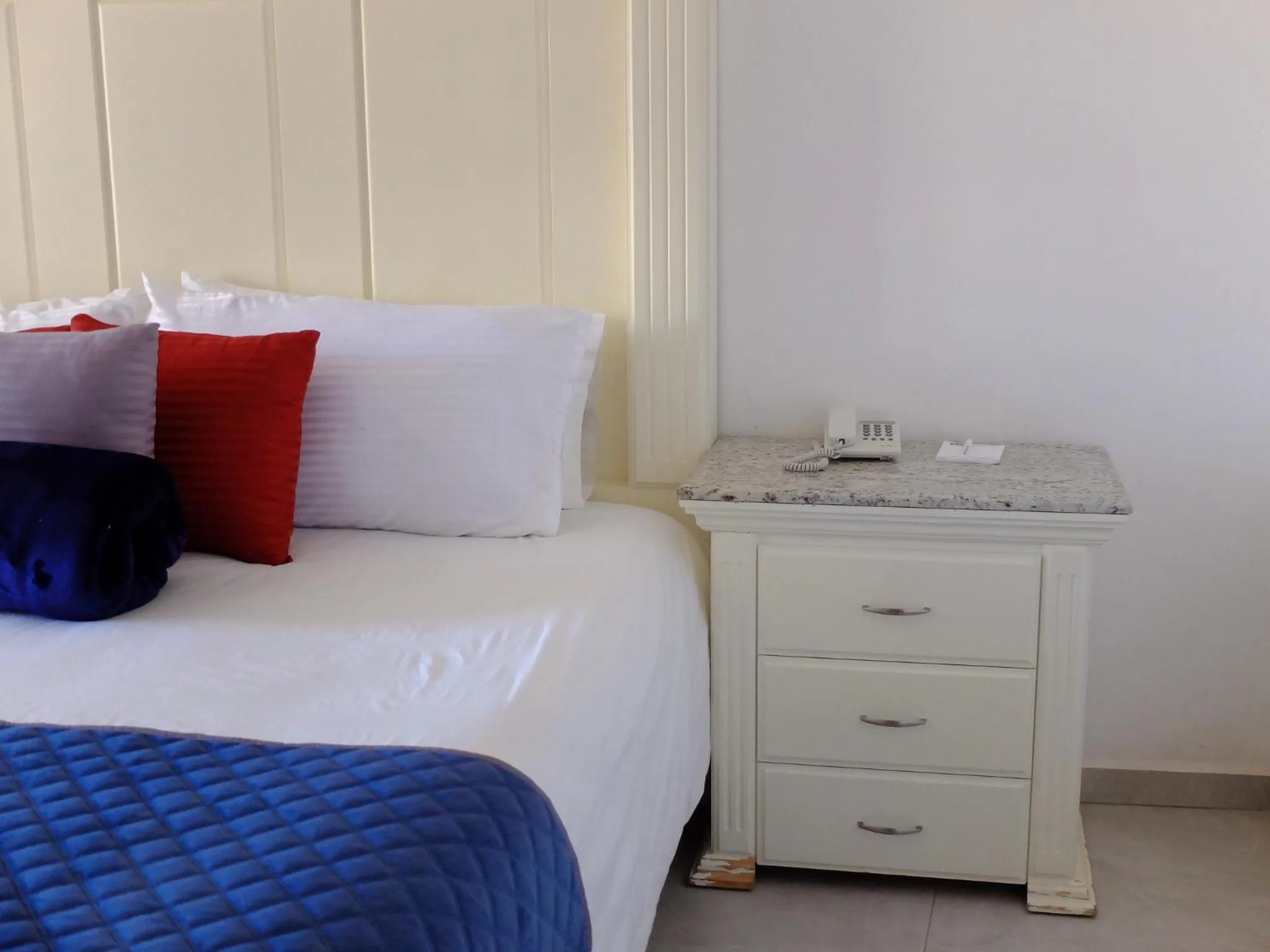 Bed in Hotel Estancia Real