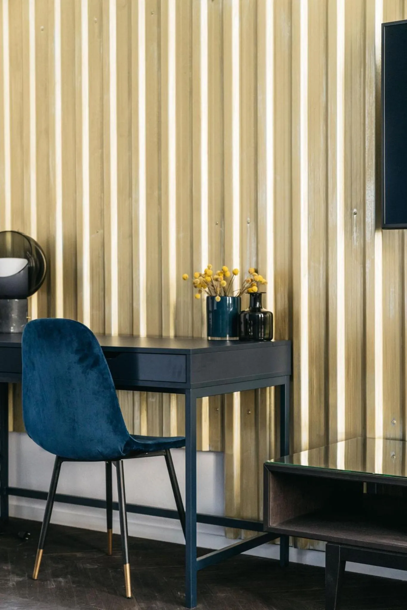 TV and multimedia in House of Loft Affair - LoftAffair Collection