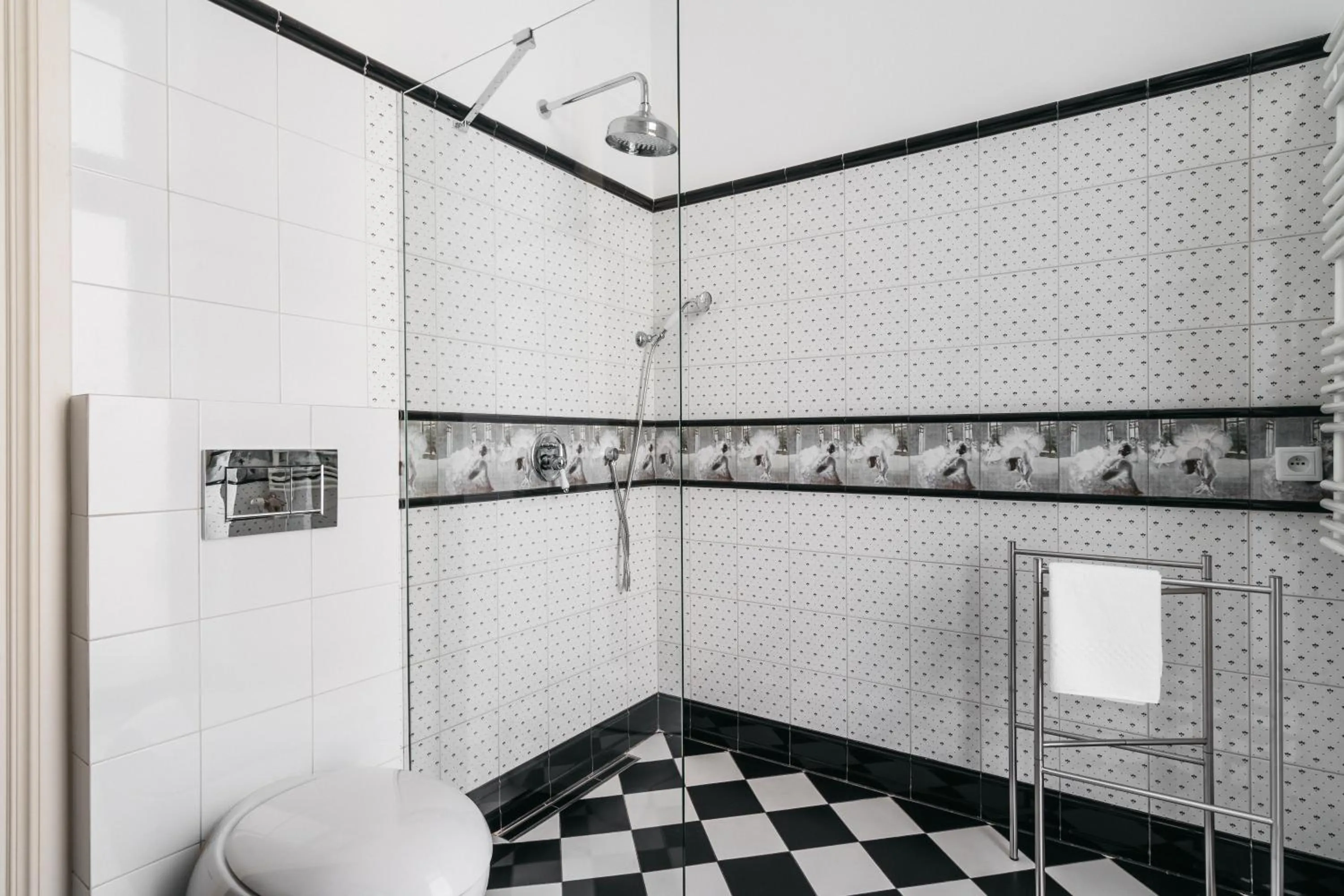 Shower in House of Loft Affair - LoftAffair Collection