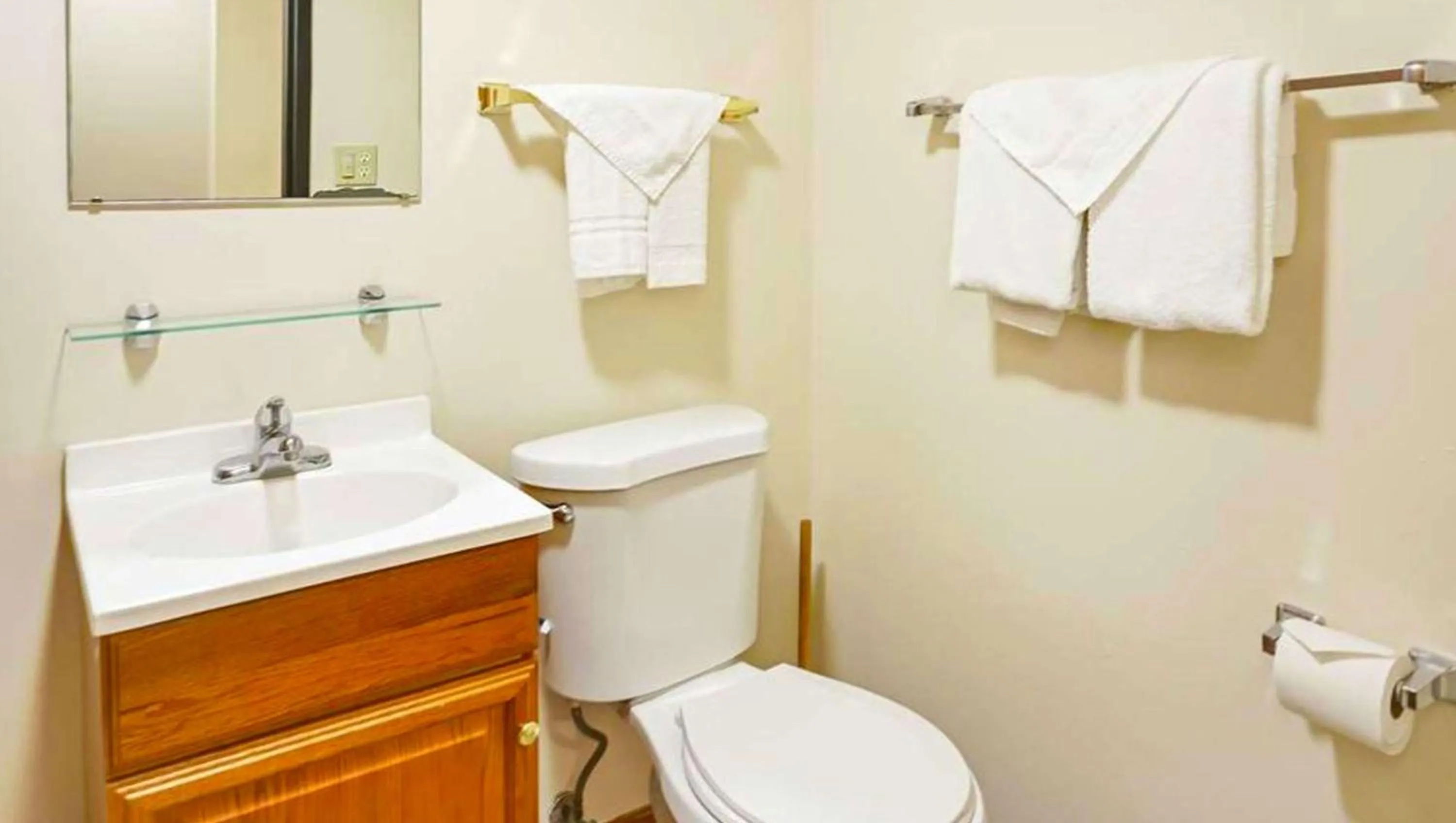 Bathroom in M Star North Canton - Hall of Fame