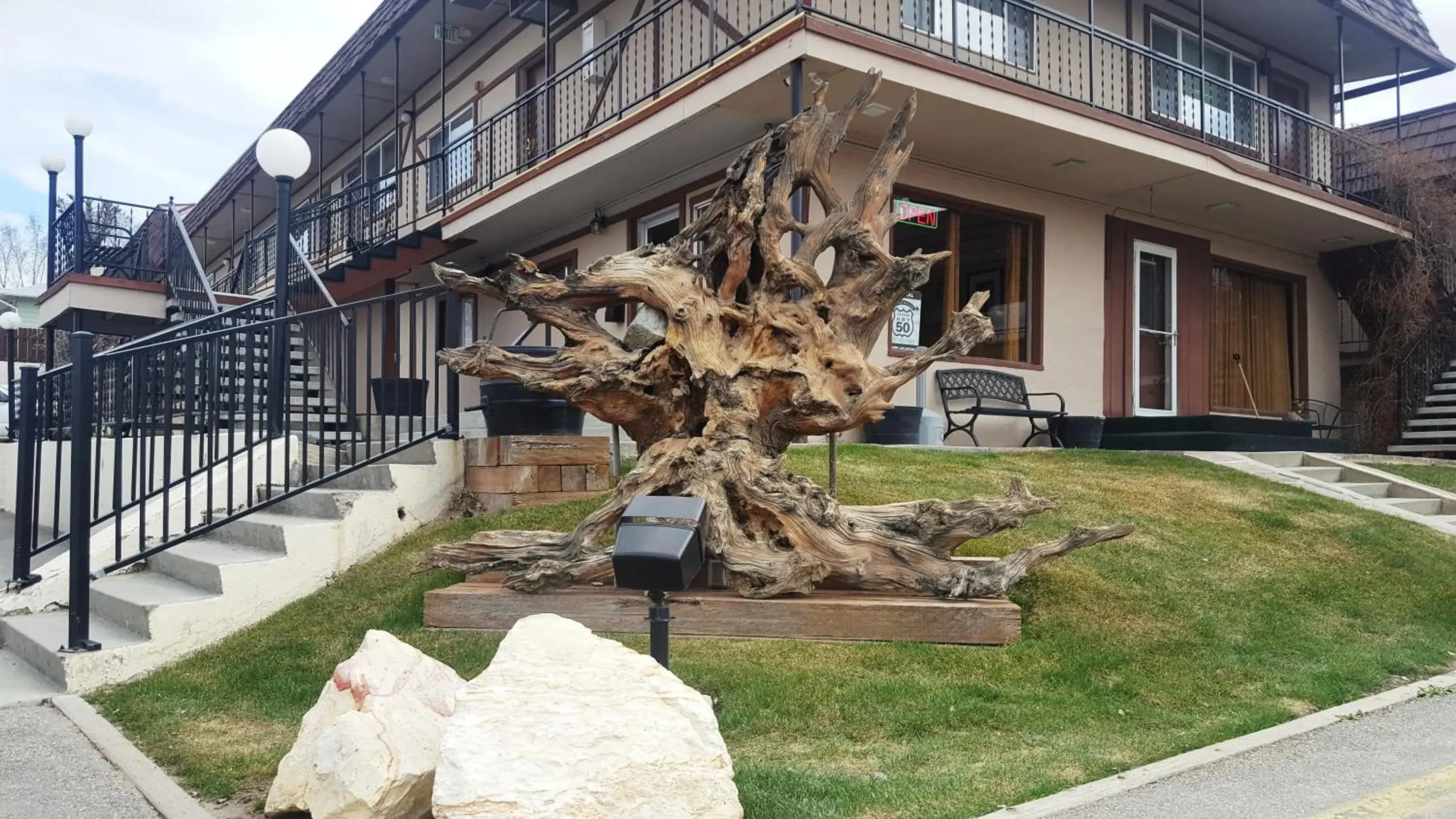 Family Double Room in Bristlecone Motel Family Double Room in Bristlecone Motel