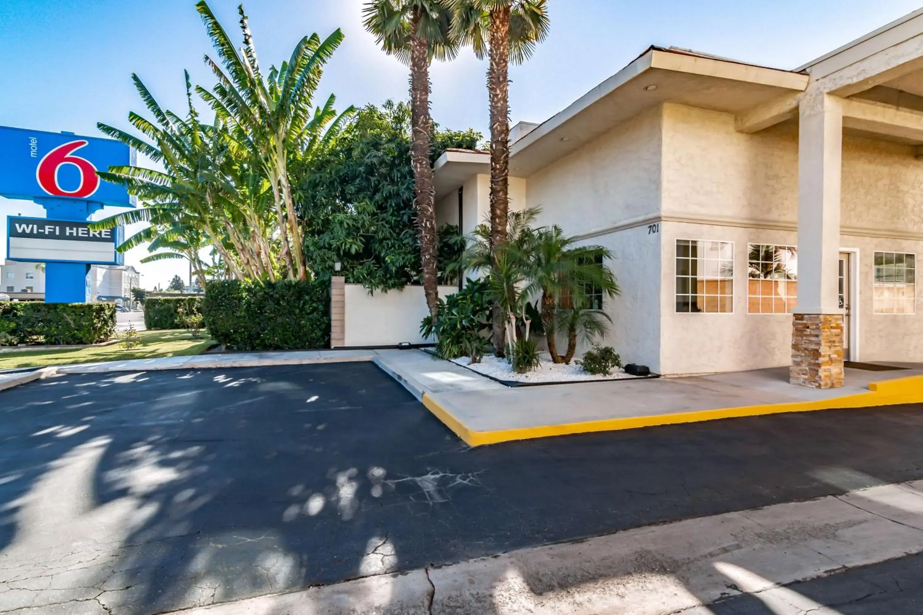 Property building in Motel 6-Anaheim, CA Property building in Motel 6-Anaheim, CA