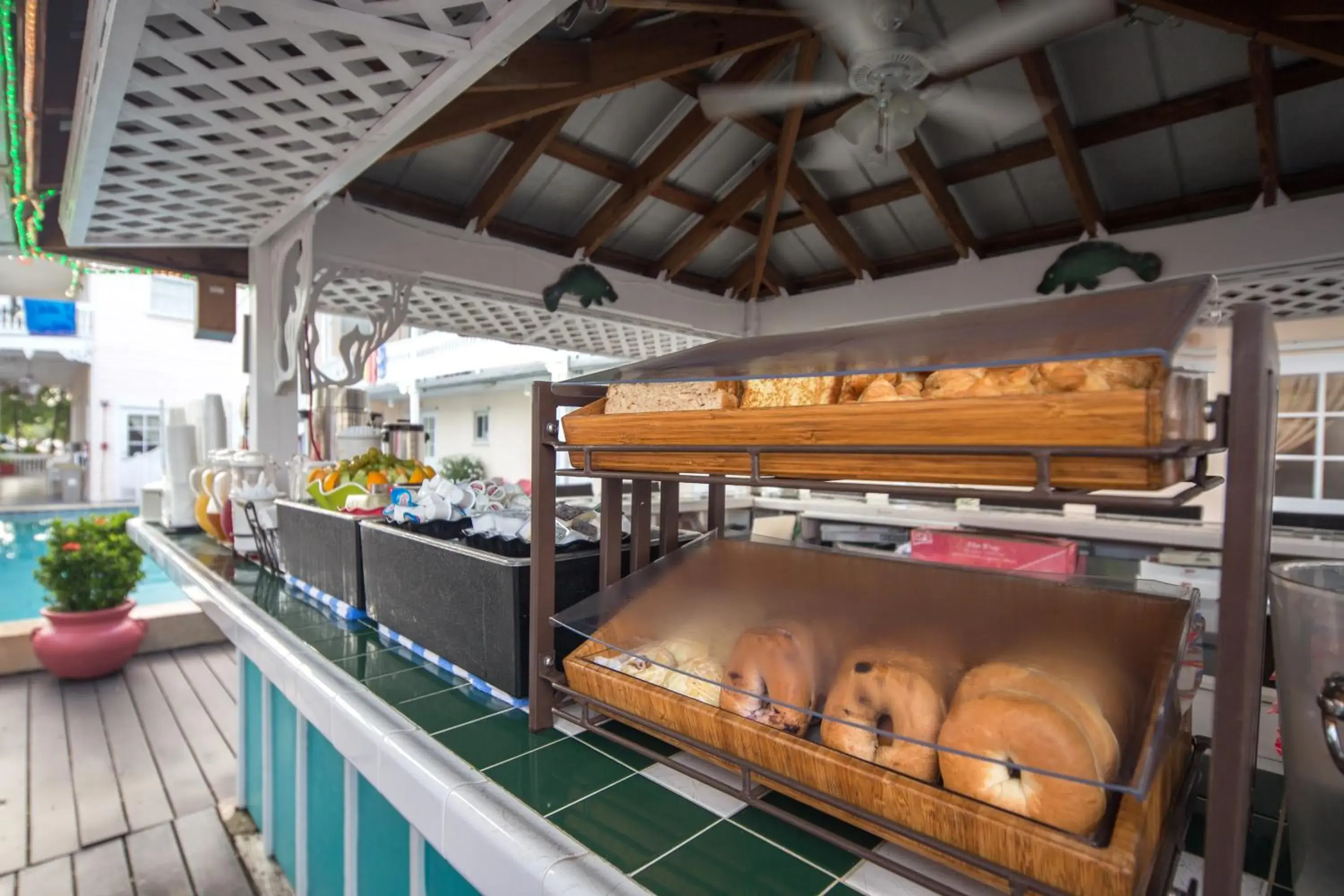 Lounge or bar in The Palms Hotel Lounge or bar in The Palms Hotel