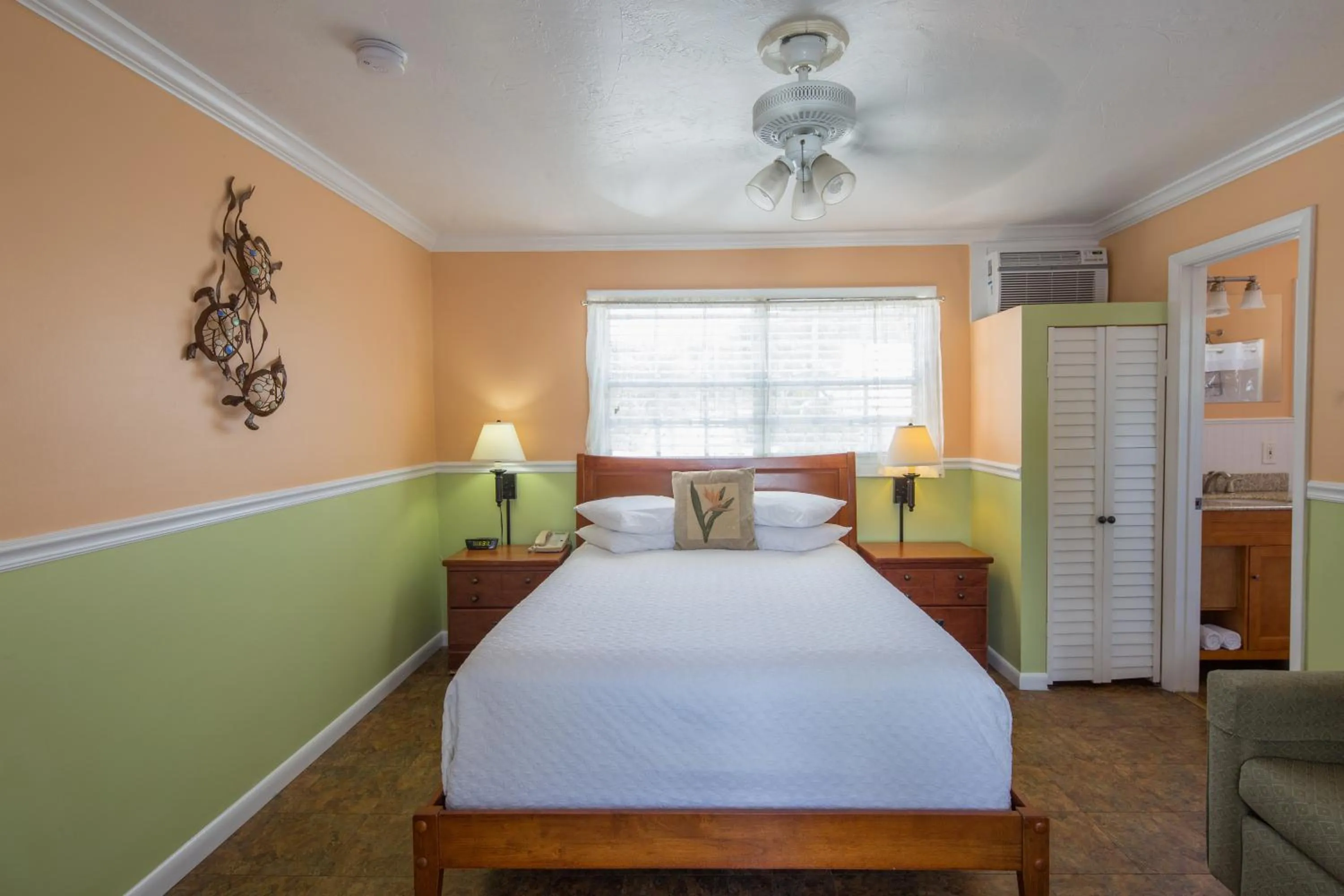 Bed in The Palms Hotel