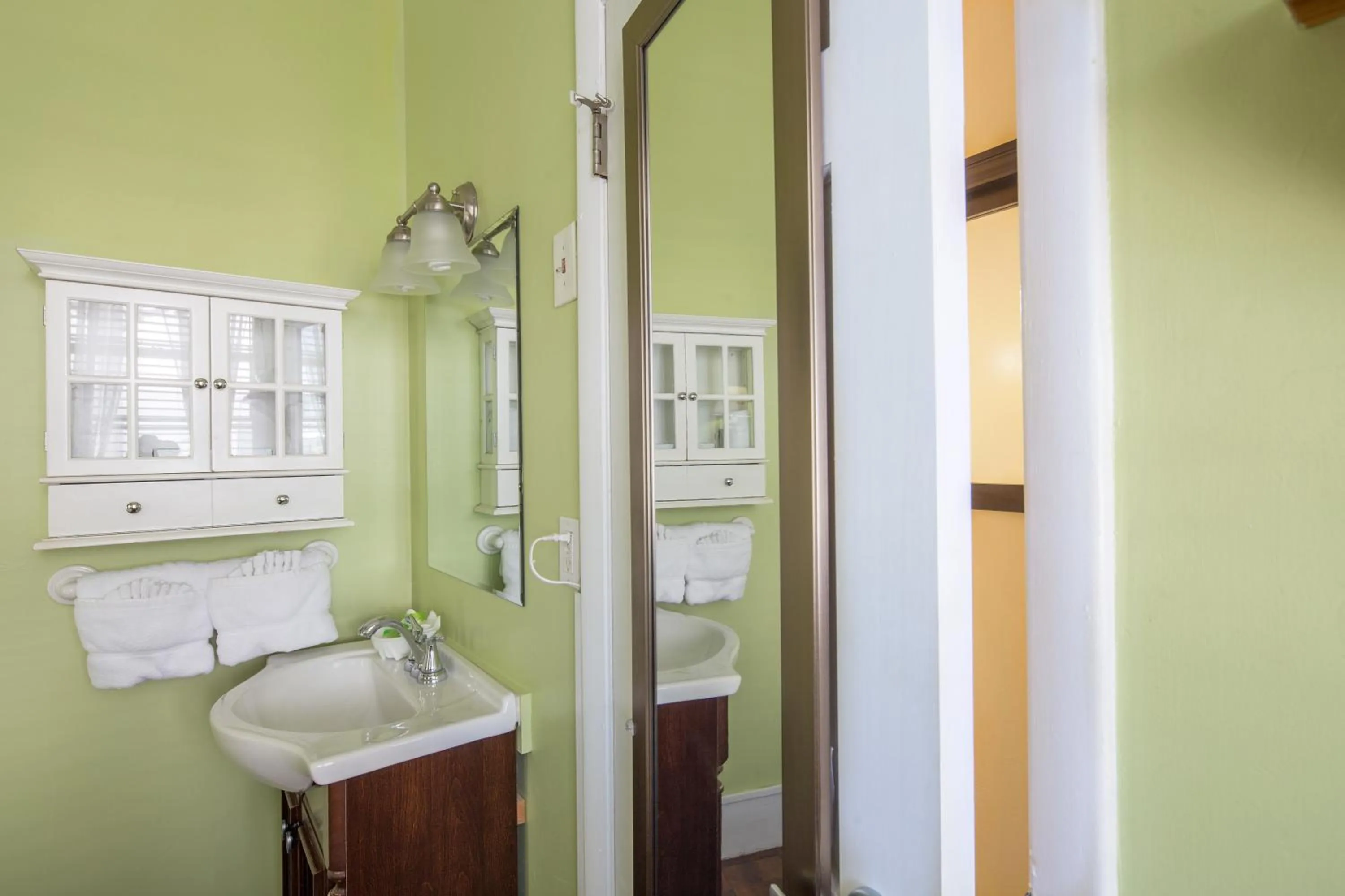 Bathroom in The Palms Hotel